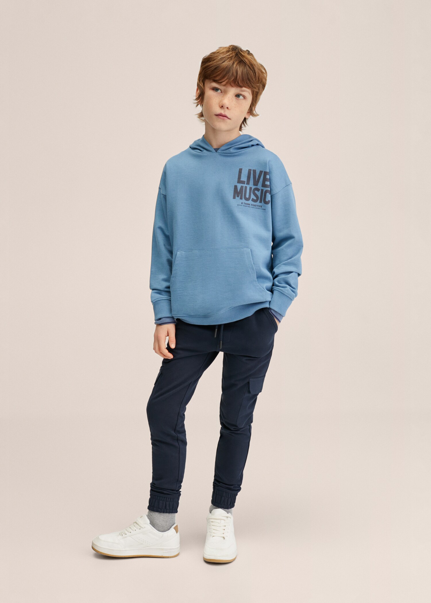 Sudadera oversize mensaje - Plano general