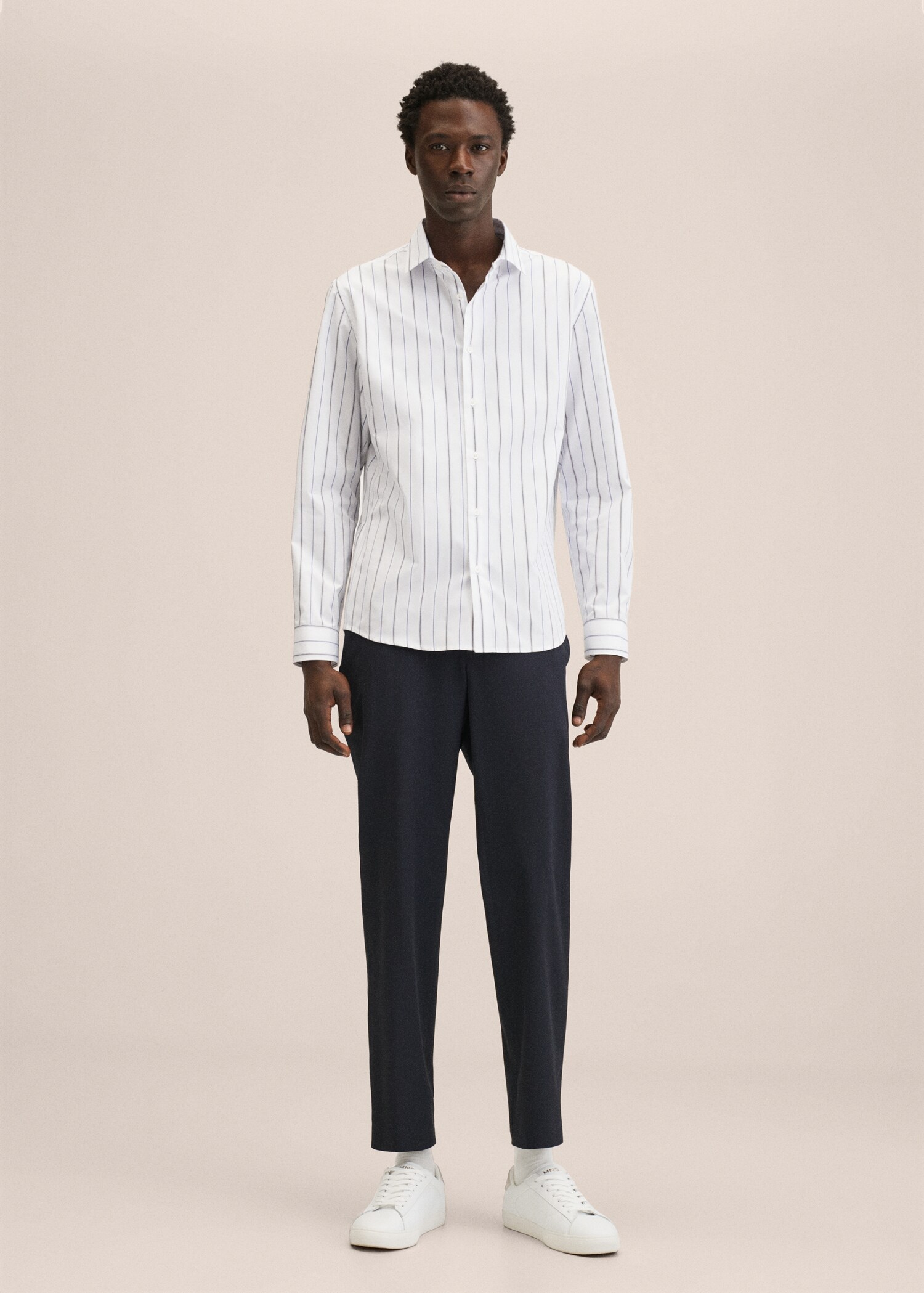 Thermoregulating striped shirt - General plane