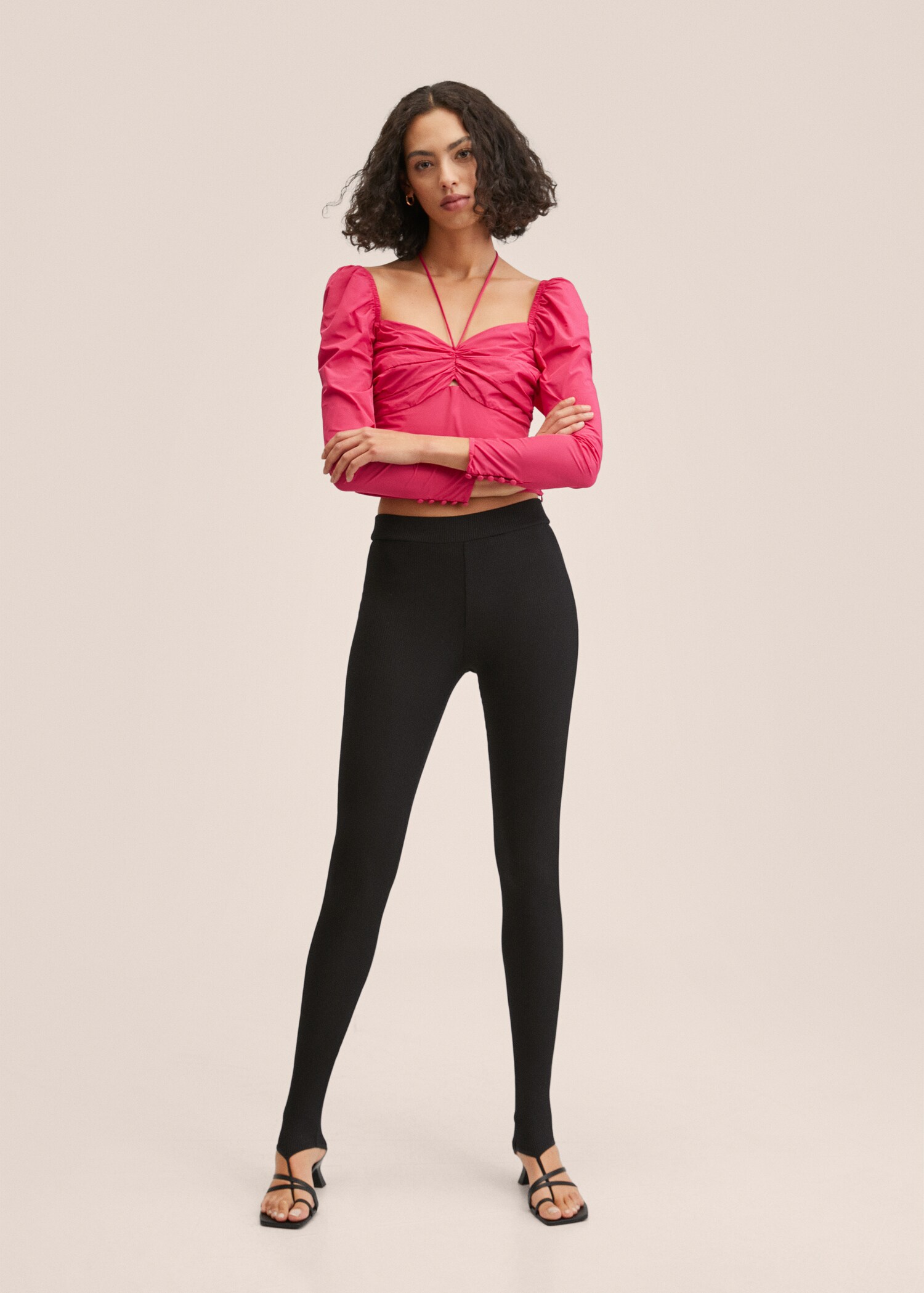 Blusa crop maniche a palloncino - Piano generale