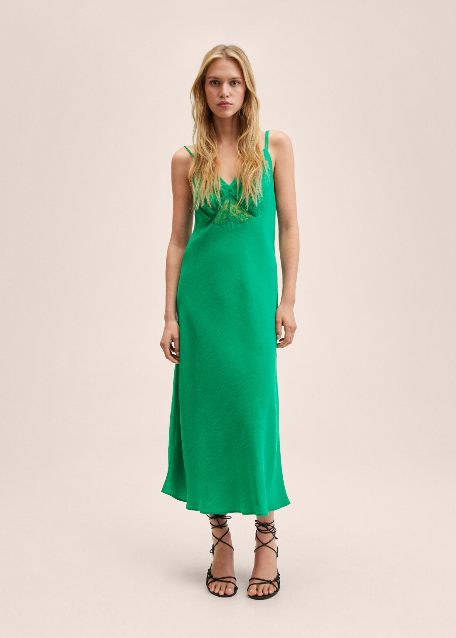 Lace camisole dress - General plane