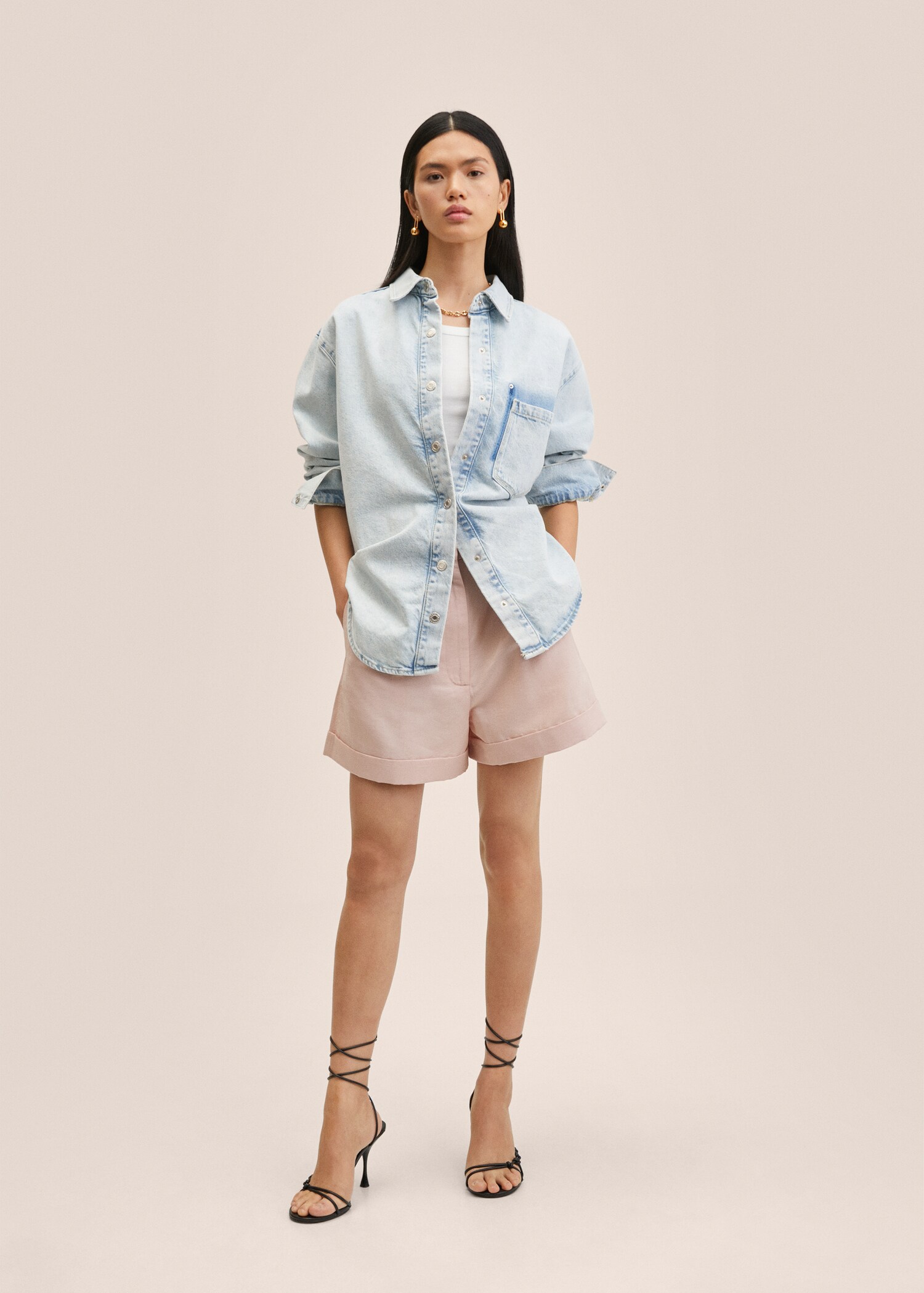 Pleated linen short - General plane