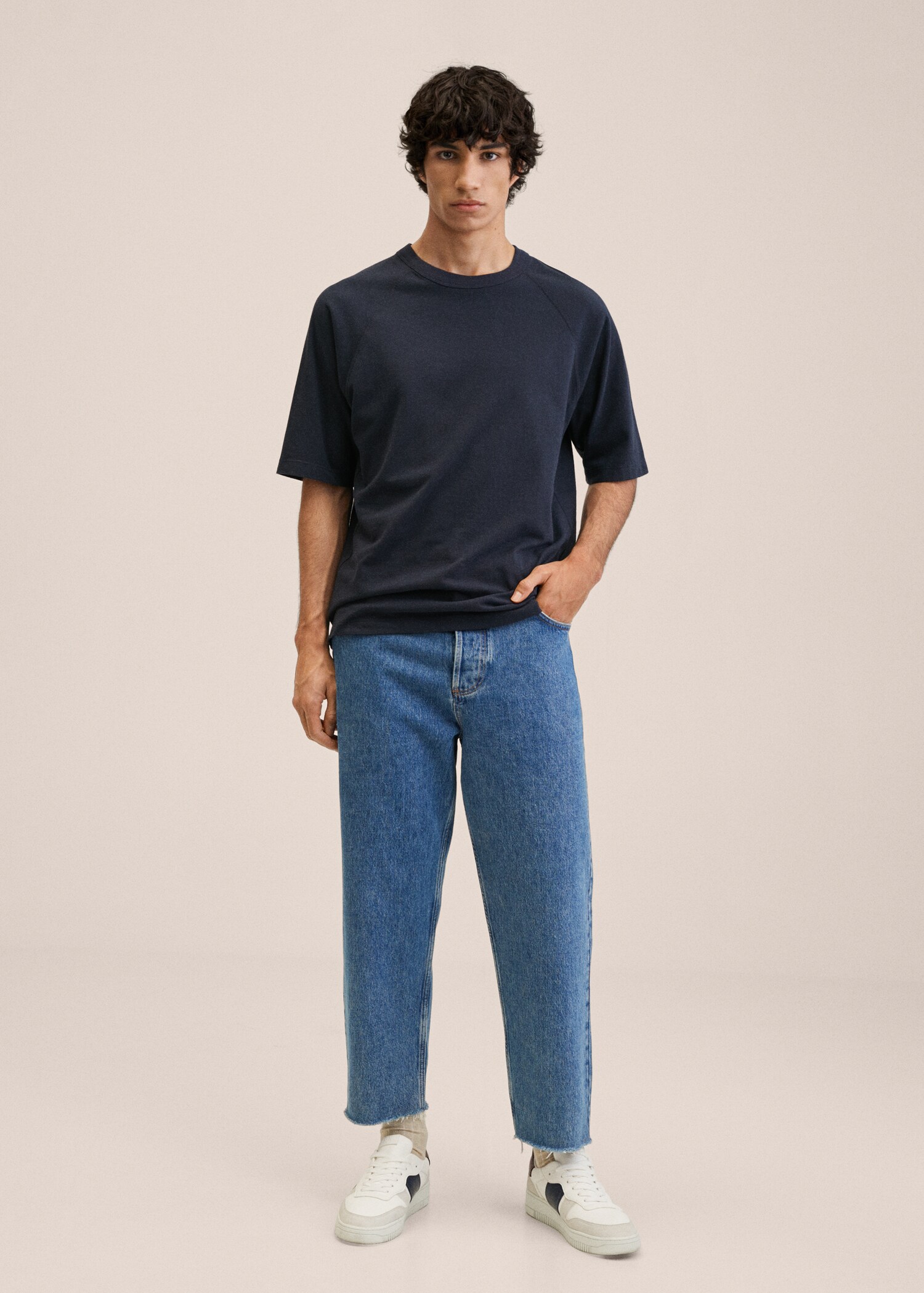 Tapered loose-fit cropped jeans  - General plane