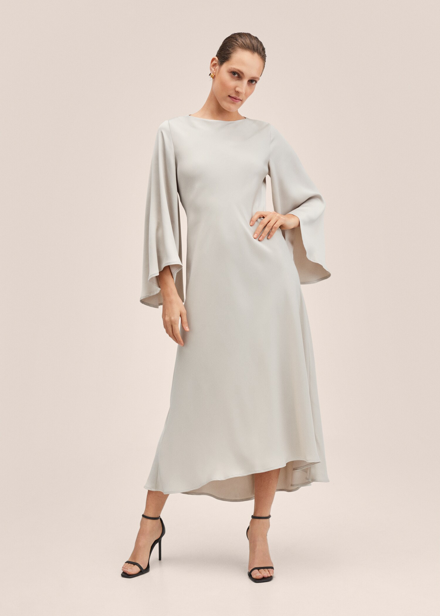Vestido fluido satinado - Plano general