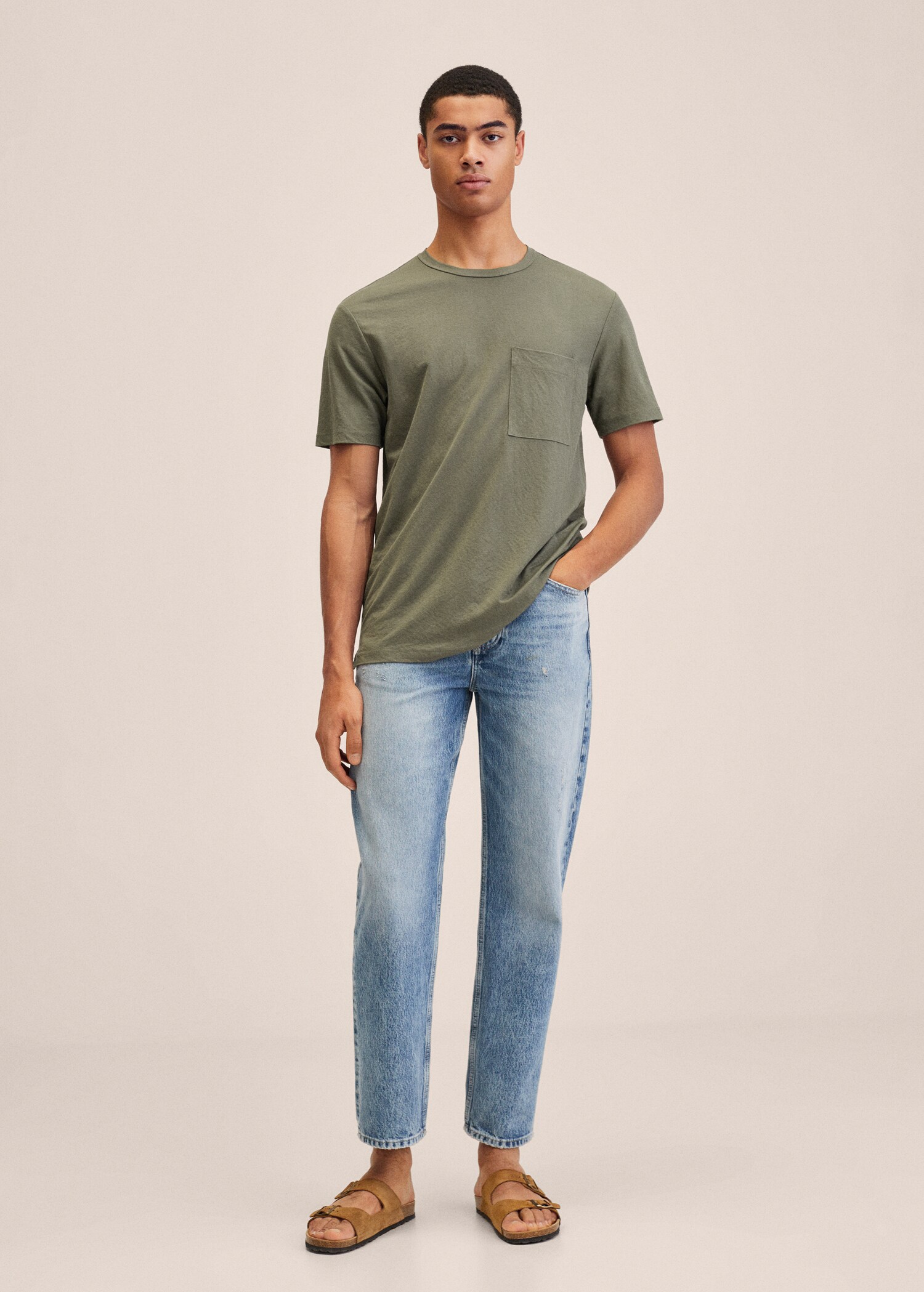 Lightweight t-shirt with pocket - General plane