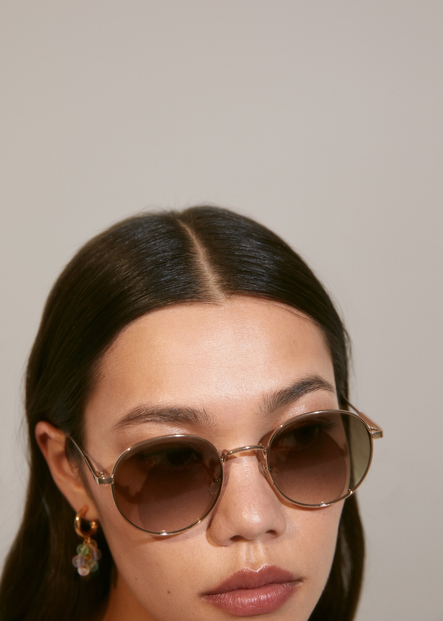 Gafas de sol montura metálica - Plano general