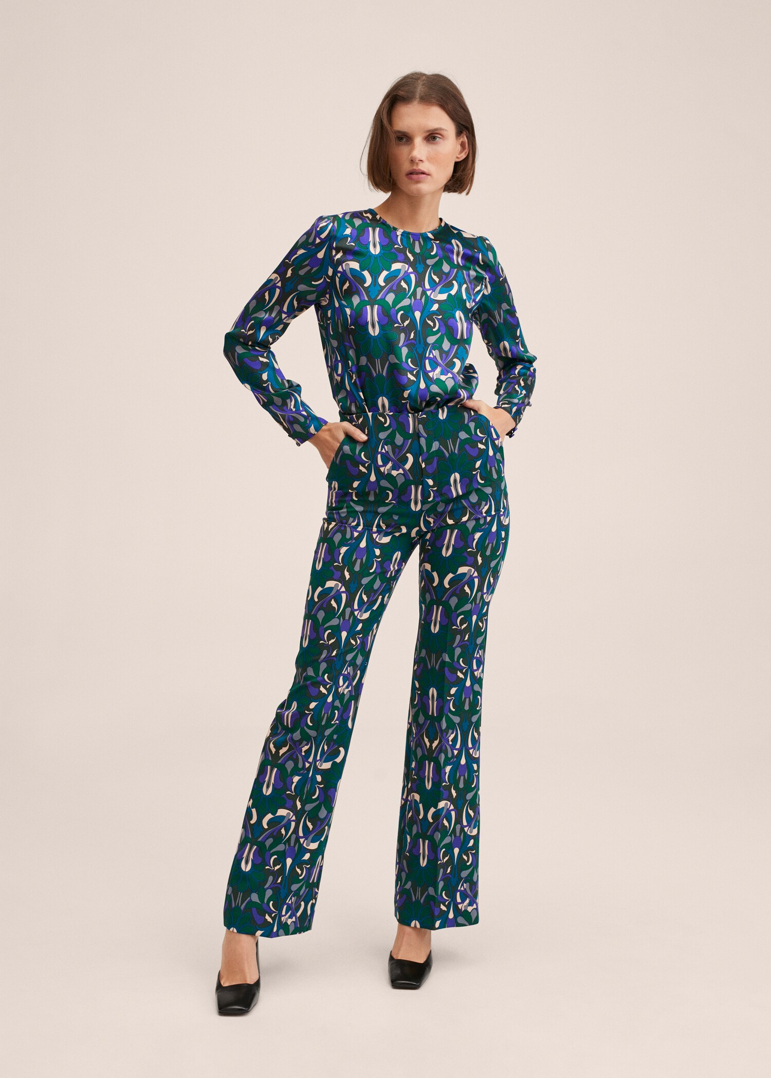 Flared trousers - General plane