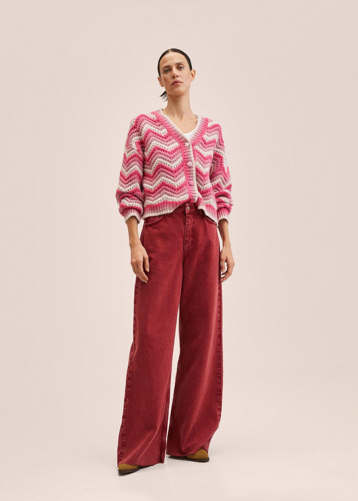 Cardigan de malha multicolor - Plano geral