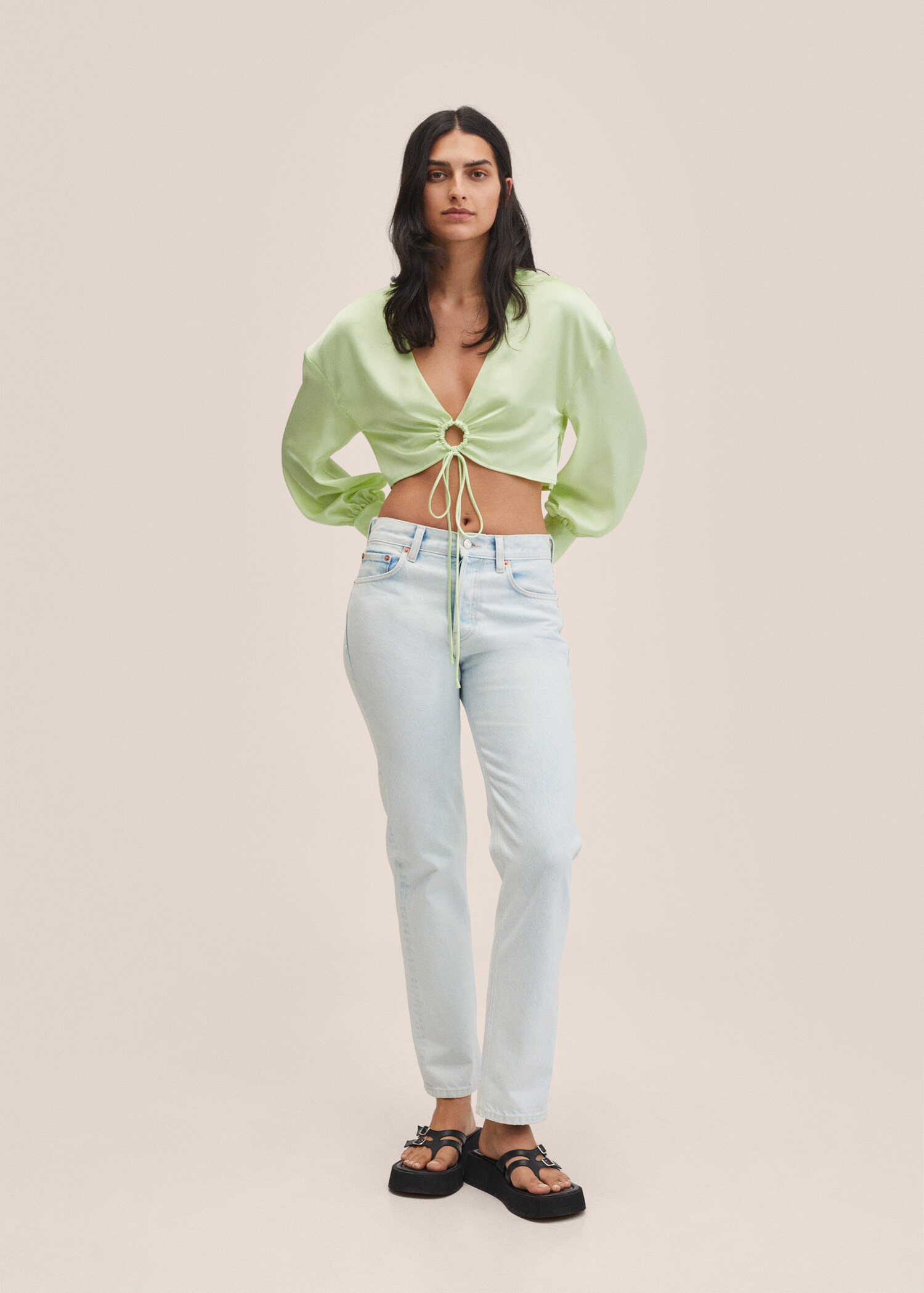 Satin crop blouse - General plane