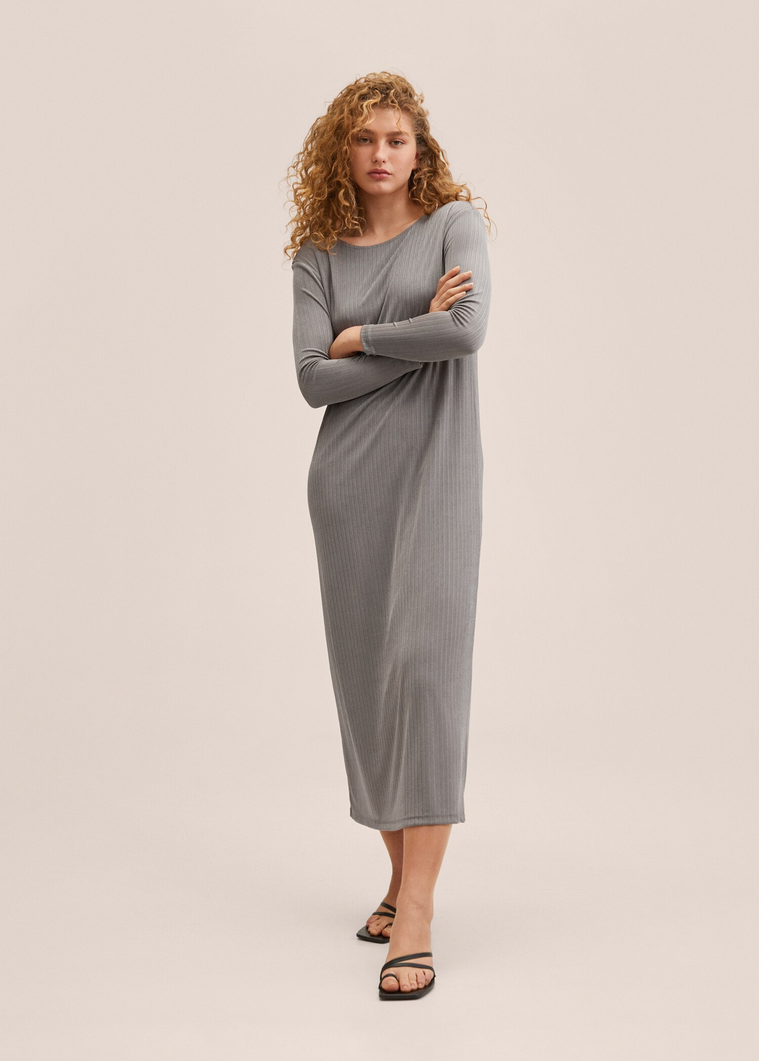 Oversize dress - General plane