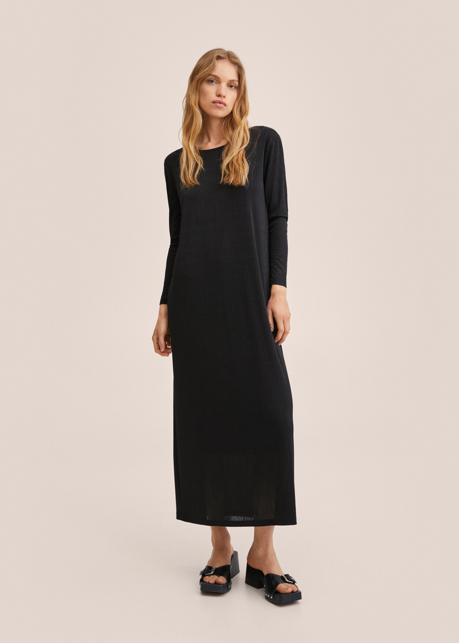 Oversize dress - General plane