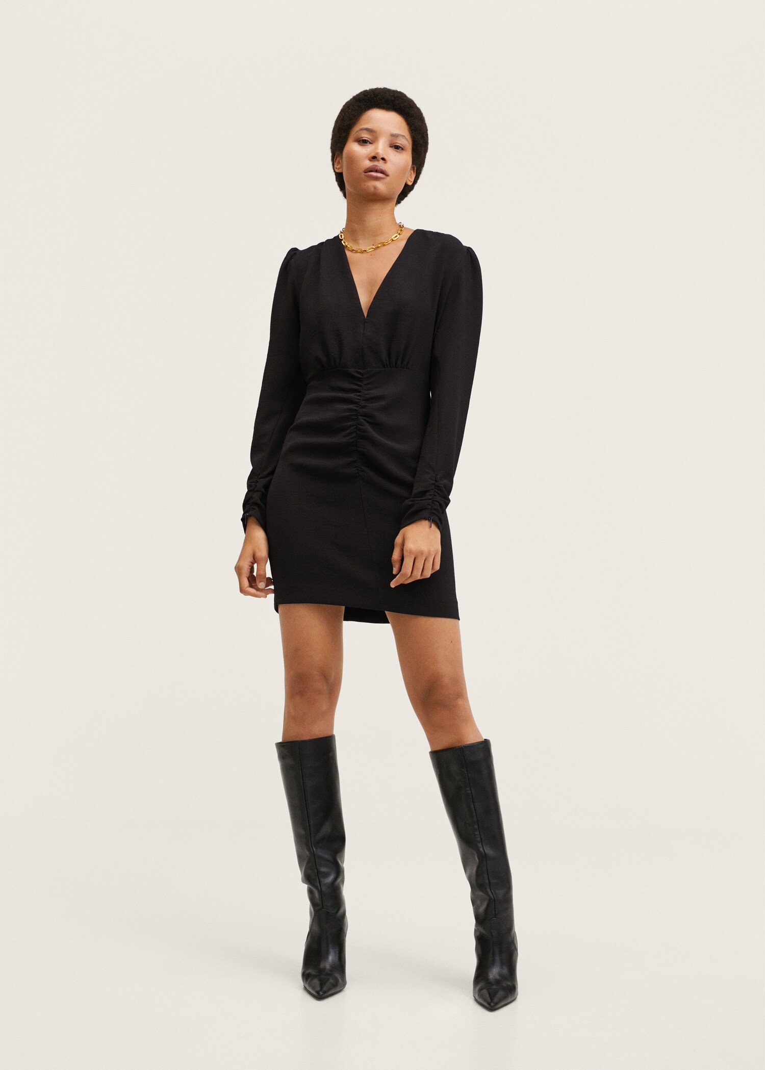Ruffled dress with puffed sleeves - General plane