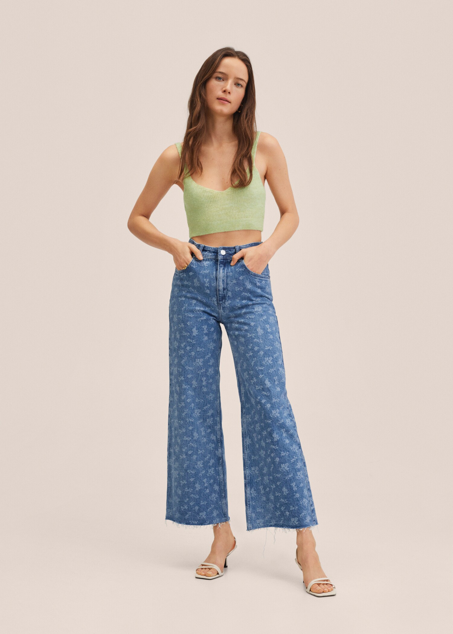 Knitted cropped top - General plane
