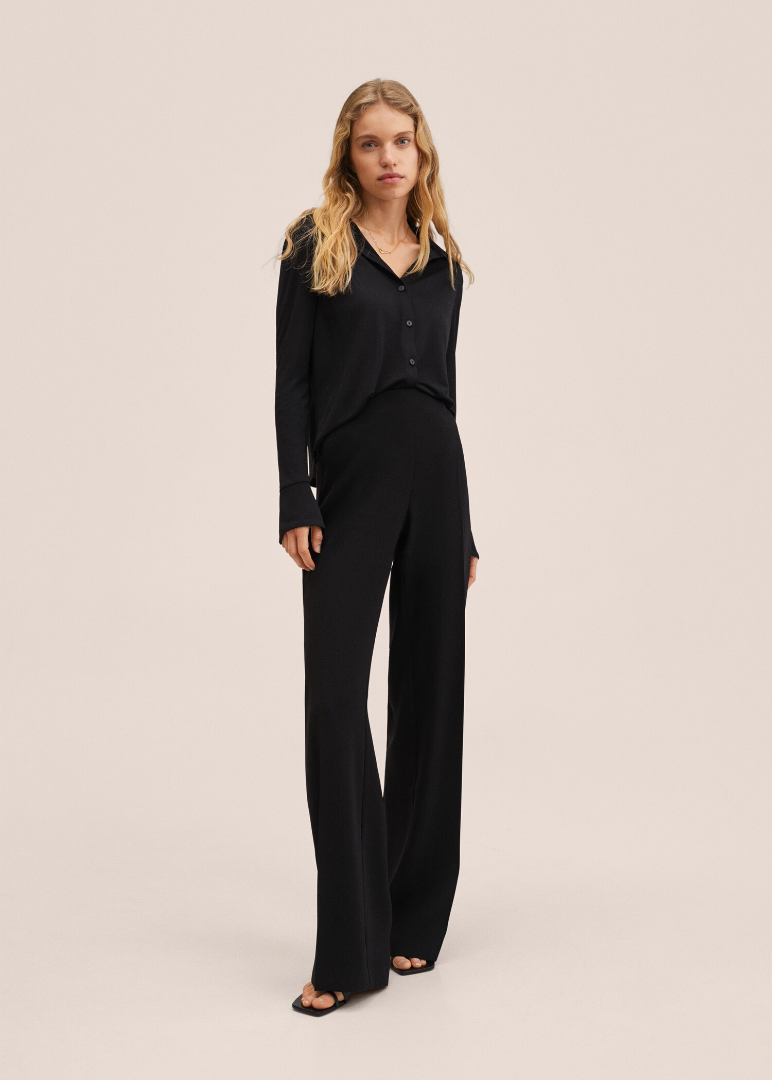 Pantalón traje wideleg  - Plano general