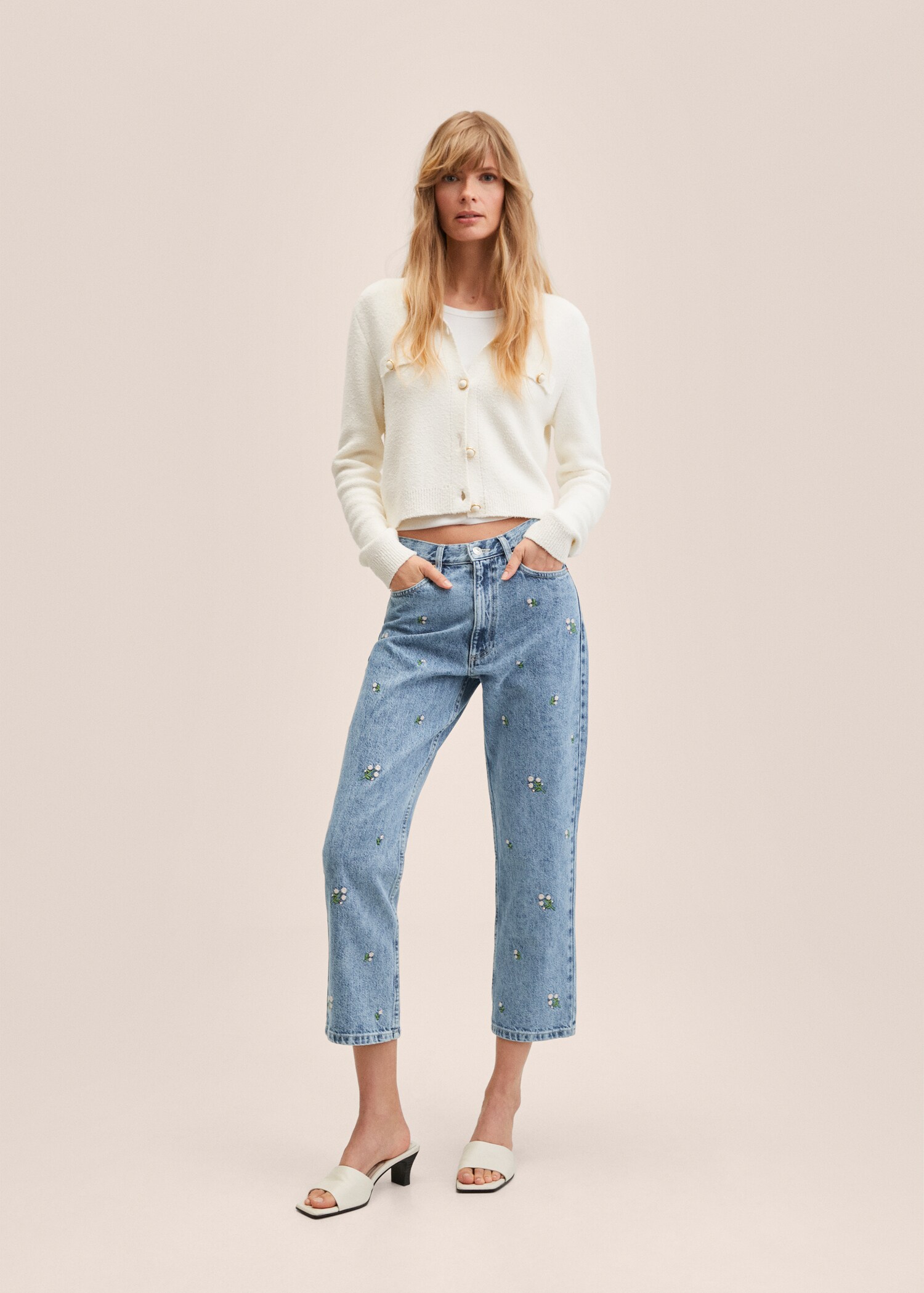 Jeans met bloemenborduursel - Overzichtstekening
