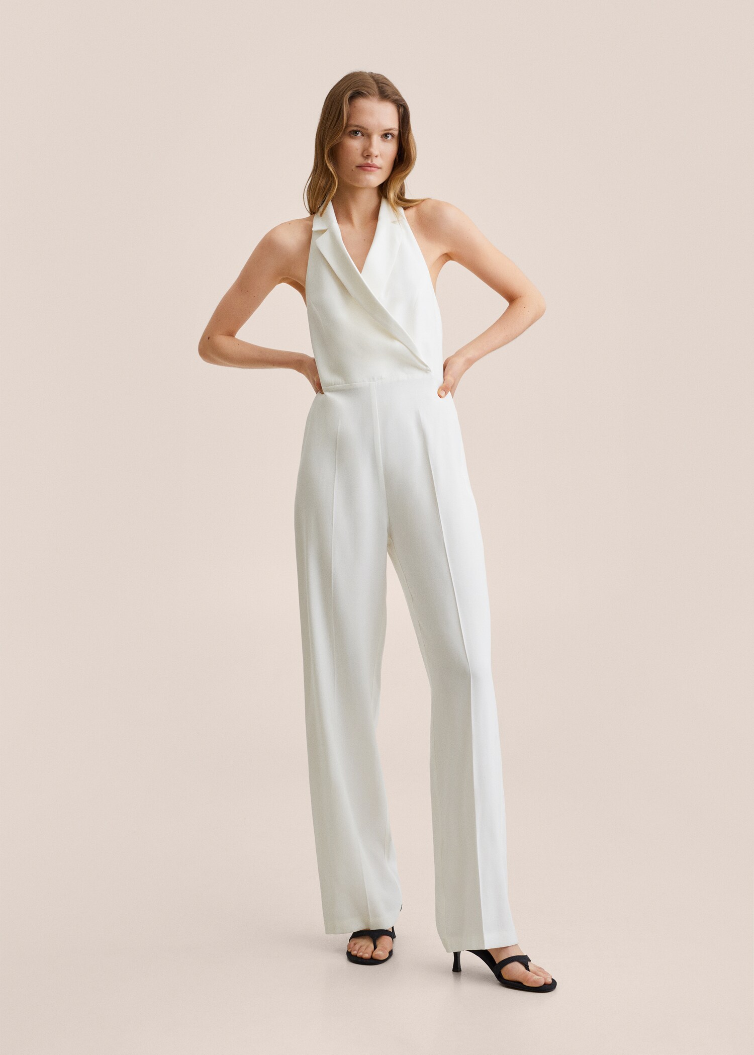 Cut-out back jumpsuit - General plane