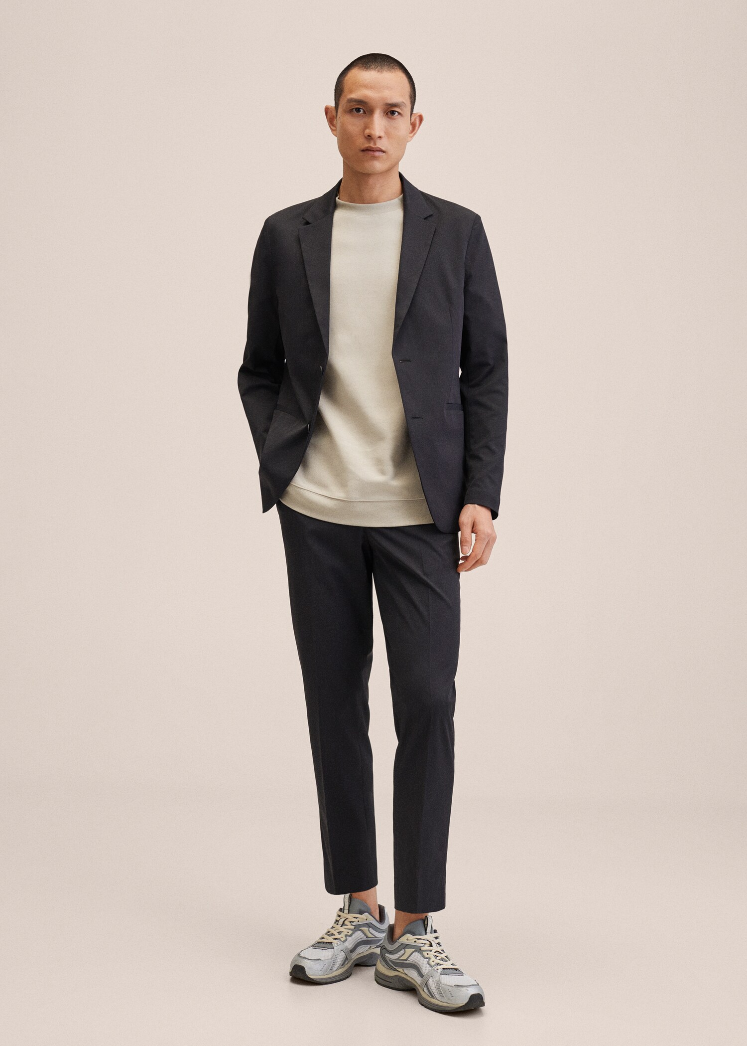 Pantalón traje slim fit stretch - Plano general