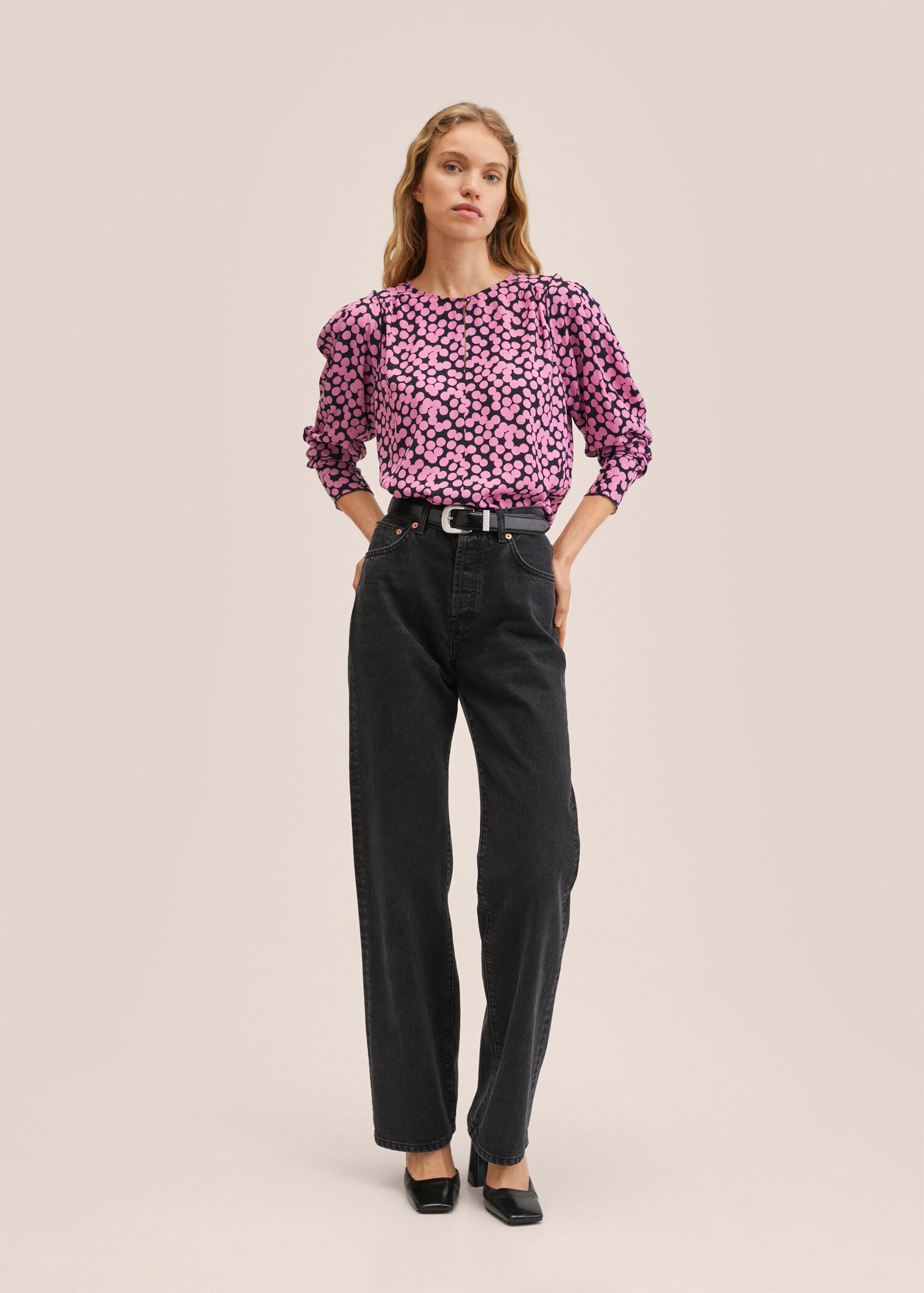 Blusa estampado topos - Plano general