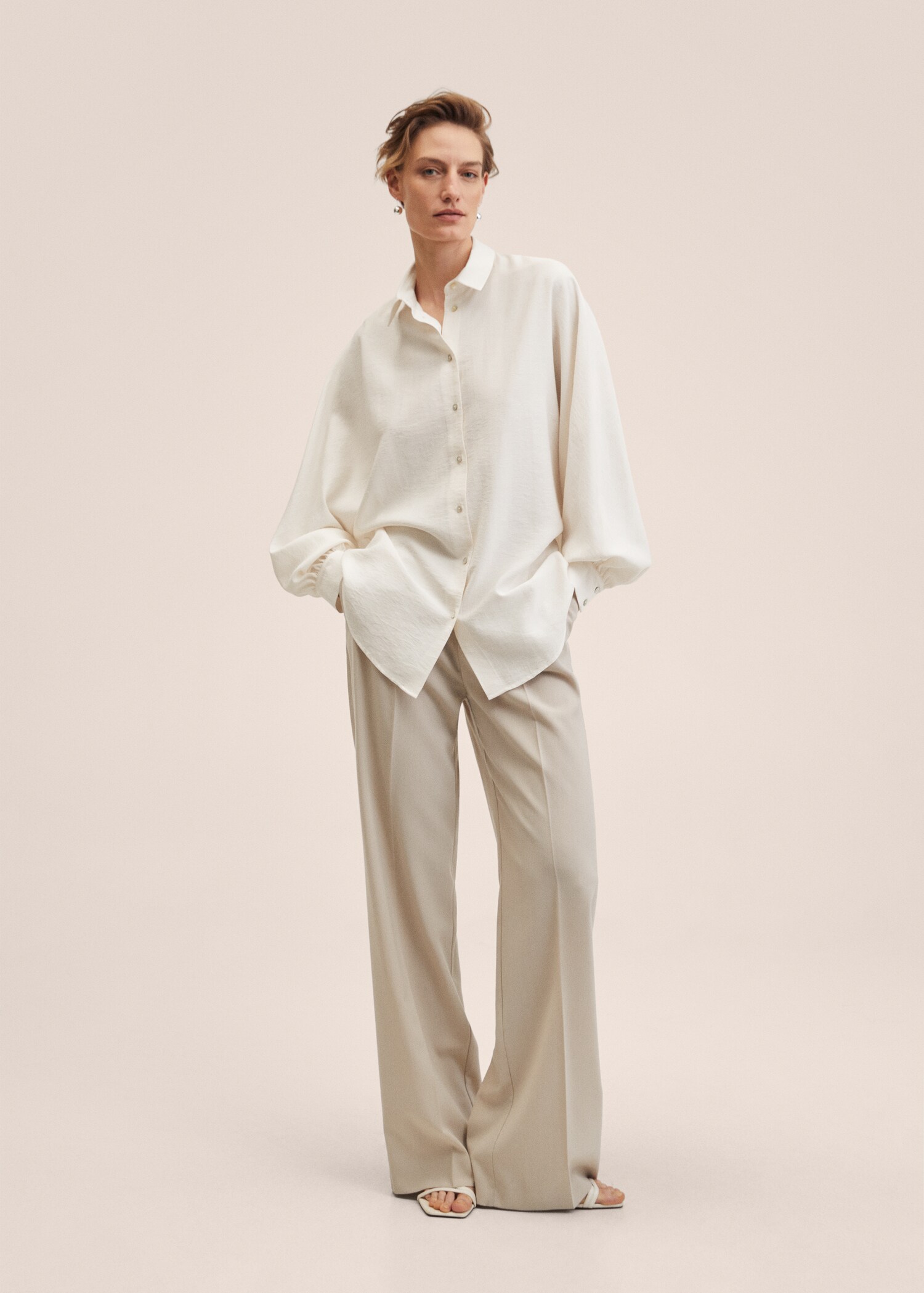 Camisa oversize textura - Plano general