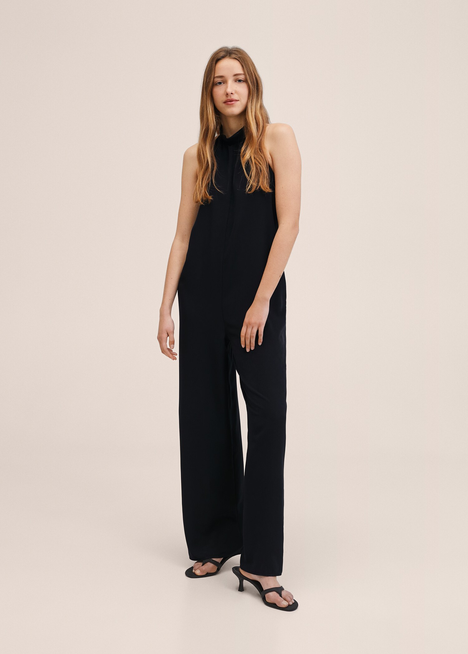 Mono cuello halter - Plano general