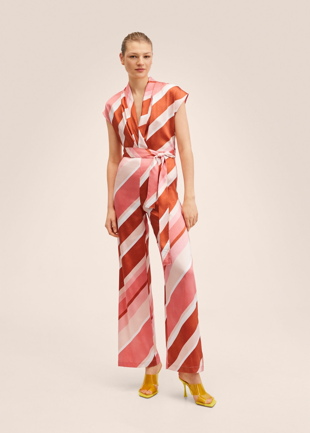Mango online outlet tute