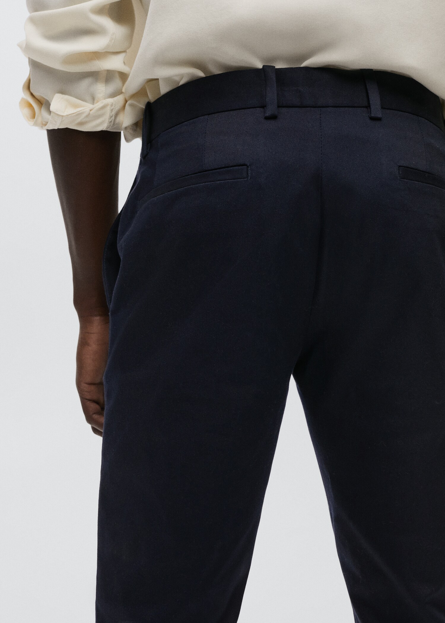 Slim Fit Chinohose - Detail des Artikels 3