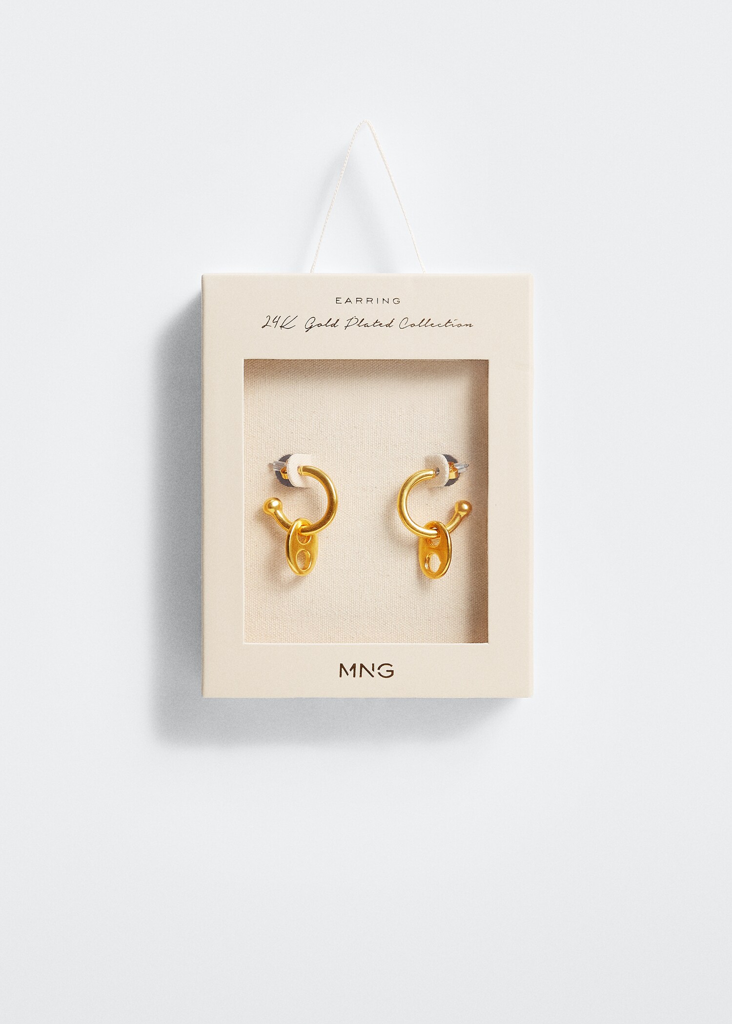 Hoop pendant earrings - Details of the article 2