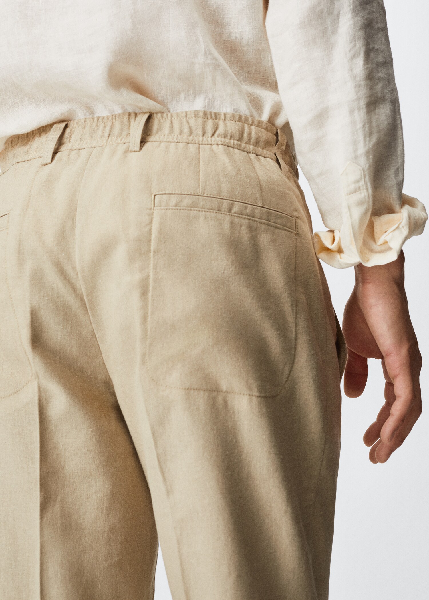 Relaxed linen trousers - Details of the article 3