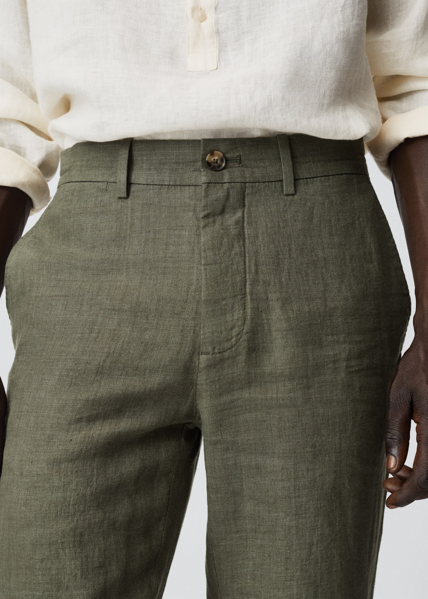 Slim fit linen trousers - Details of the article 1