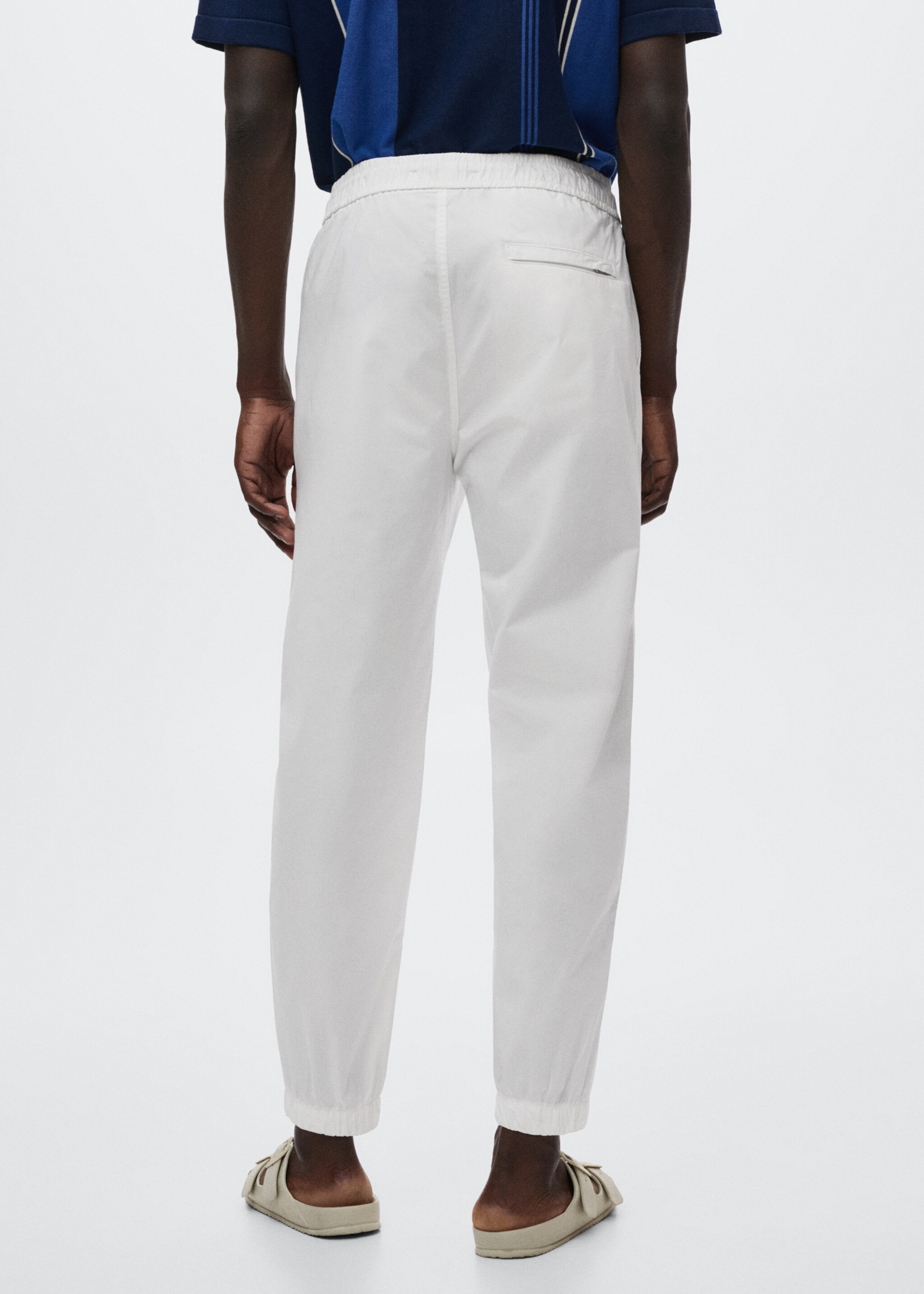 Pantalón jogger algodón - Reverso del artículo