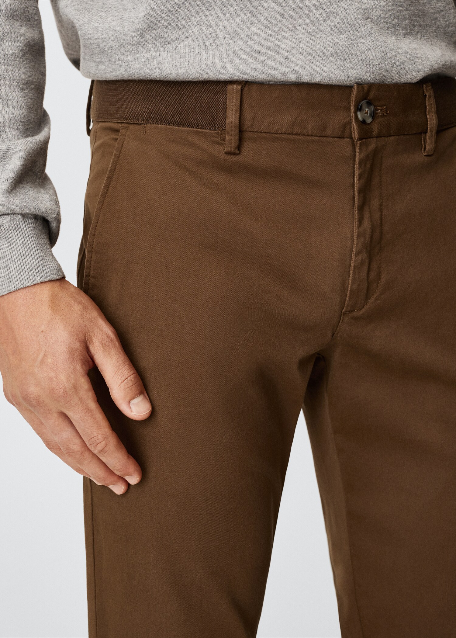 Cotton tapered crop pants - Details of the article 1