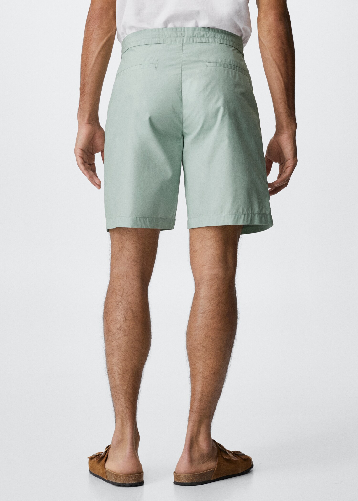 Cotton shorts with drawstring - Reverse of the article