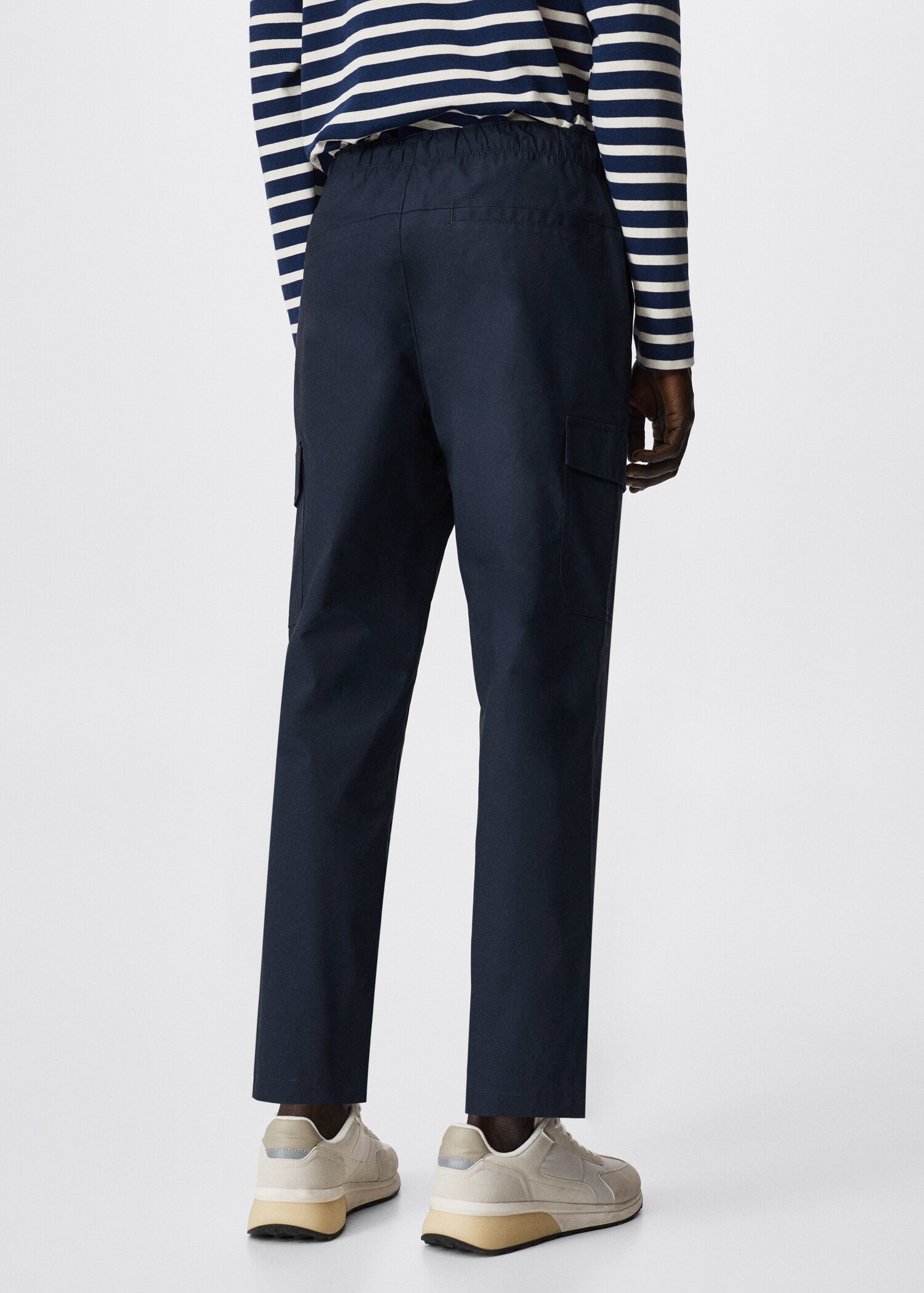 Cargo jogger trousers - Reverse of the article