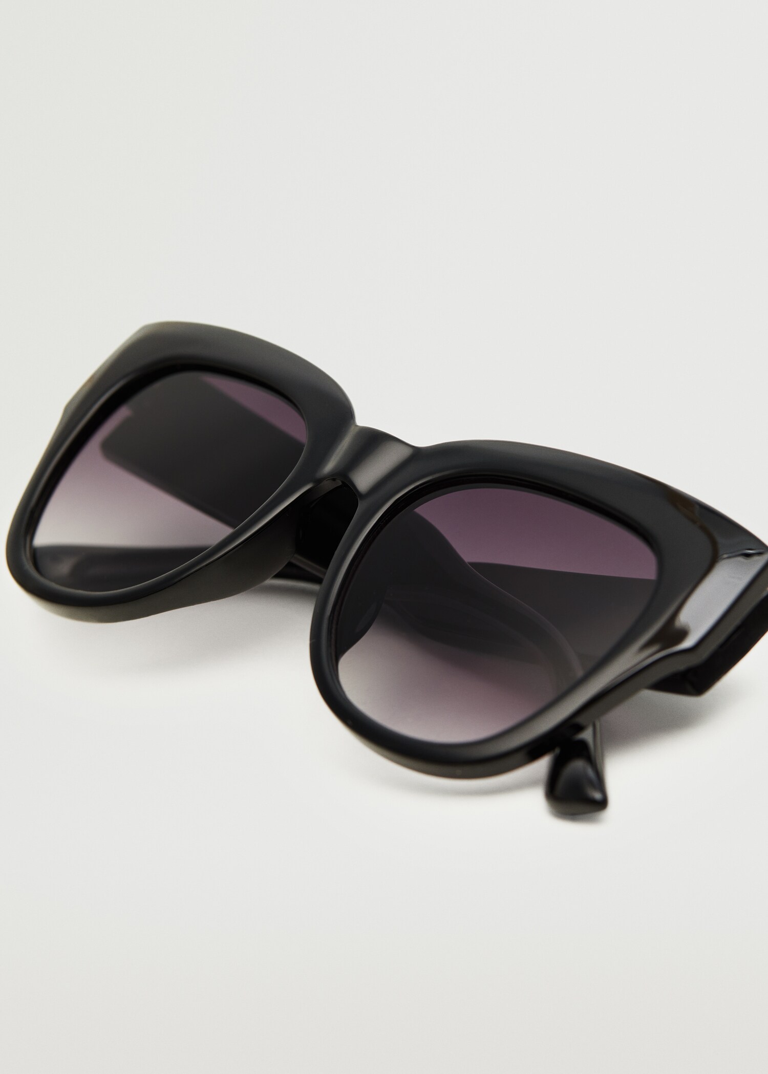 Sonnenbrille im Retro-Stil - Detail des Artikels 3