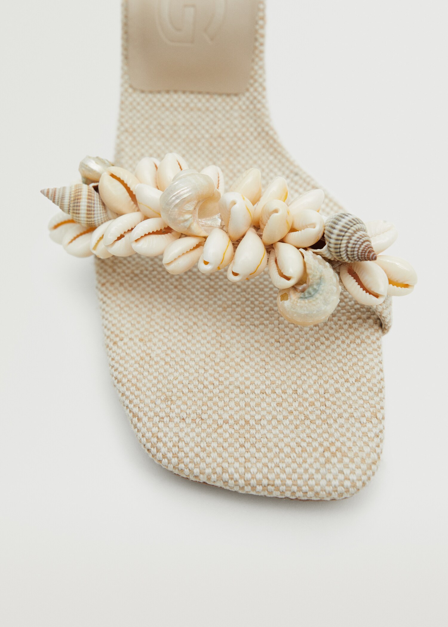 Heel seashells sandals - Details of the article 2