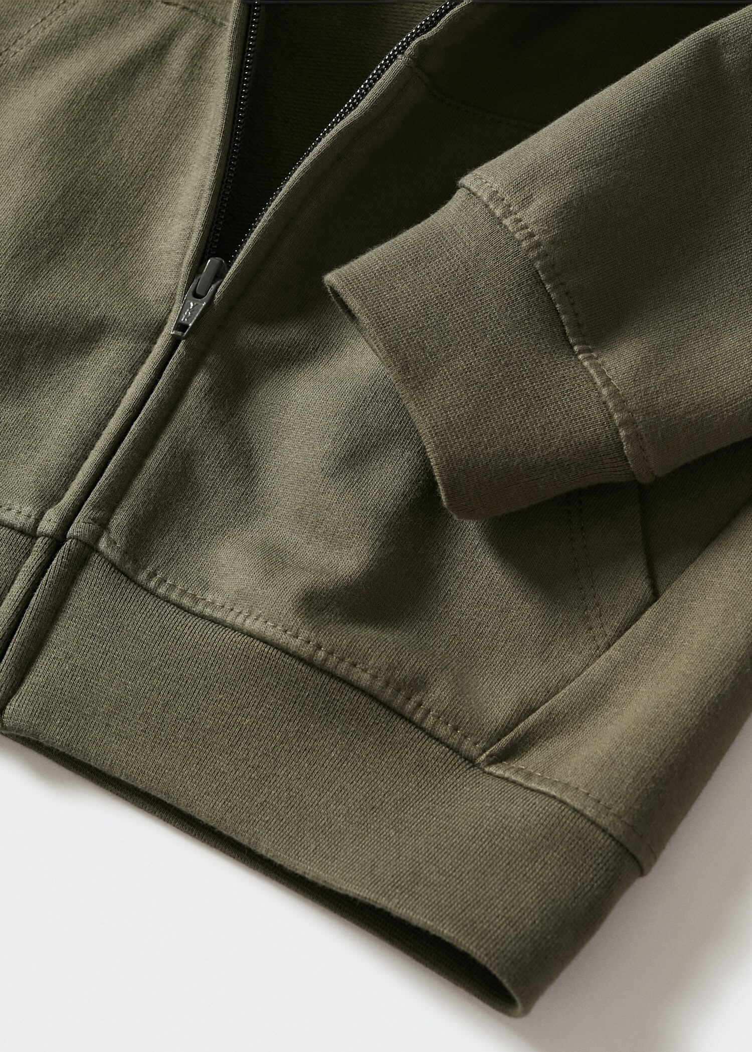 Sweat-shirt zippé à capuche - Détail de l'article 8