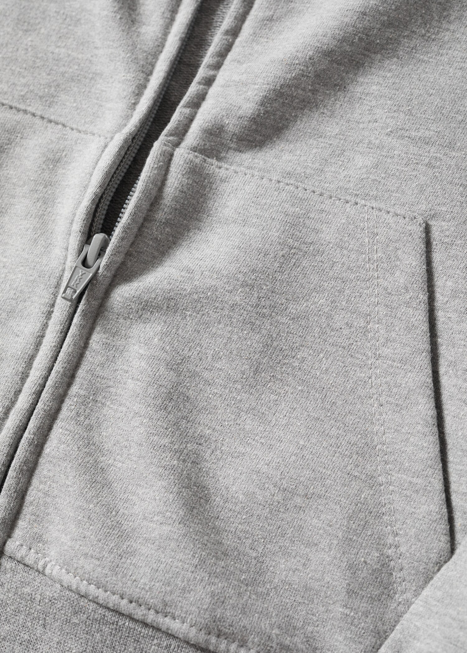 Sweat-shirt zippé à capuche - Détail de l'article 8