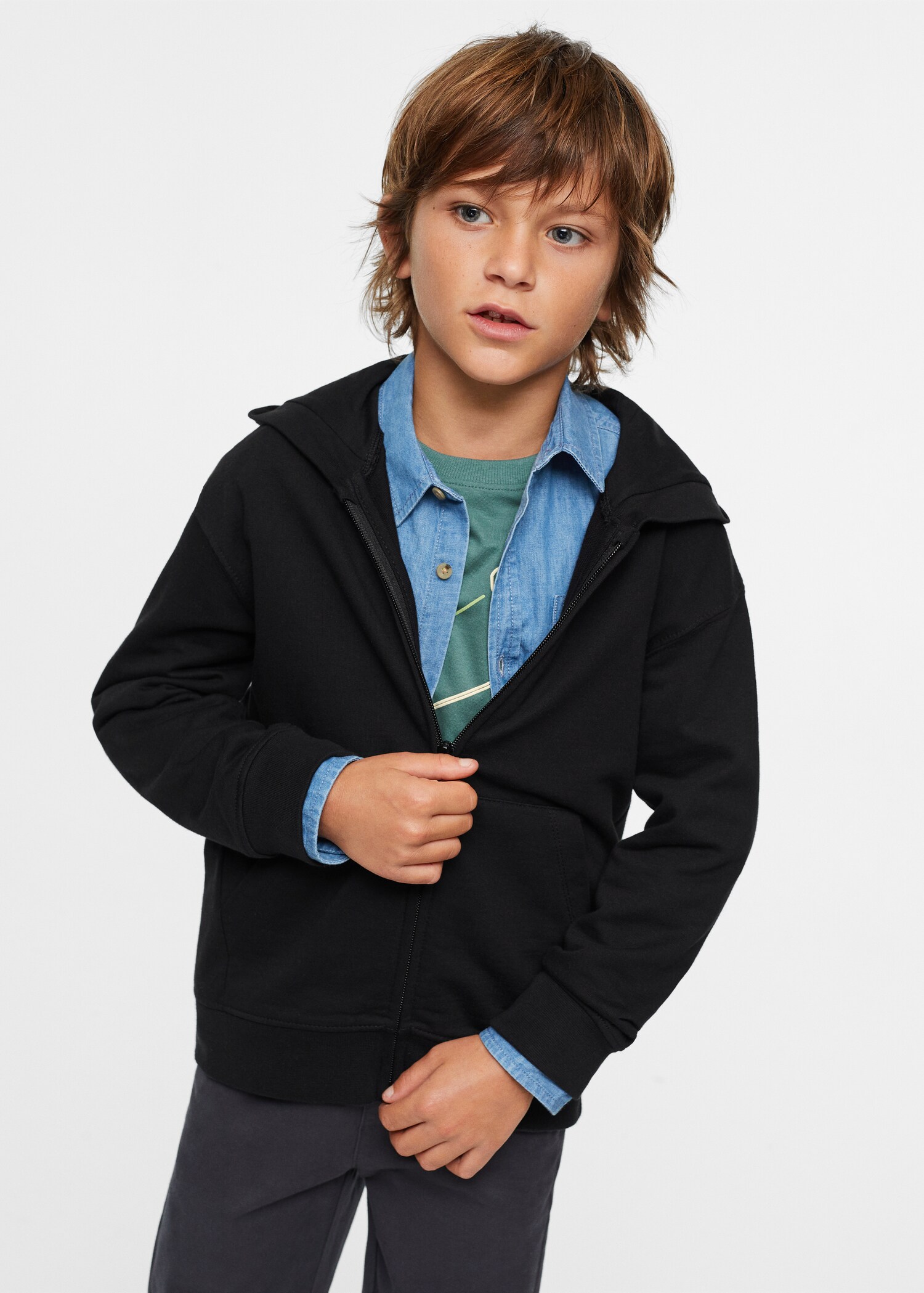Sweat-shirt zippé à capuche - Plan moyen