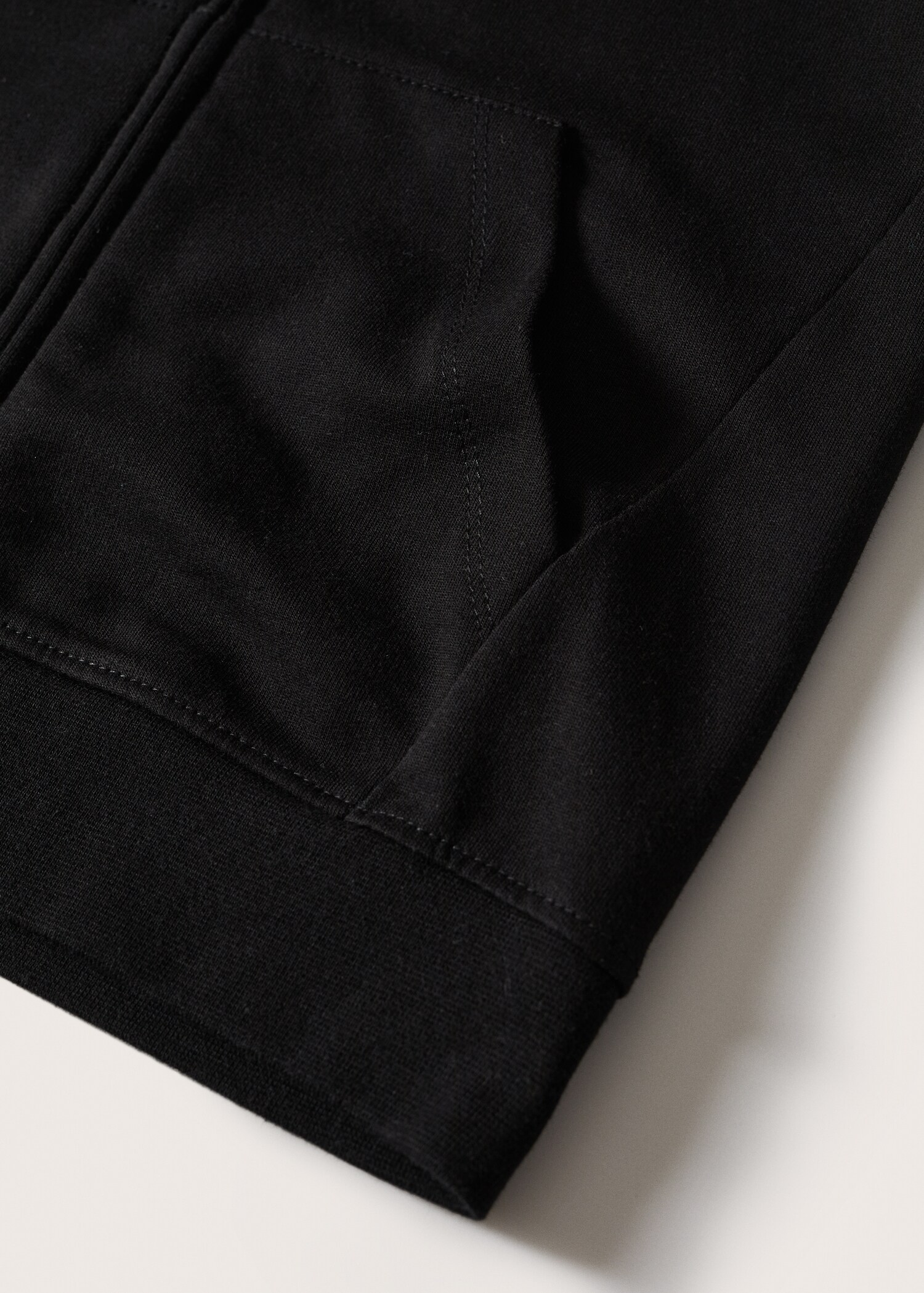 Sweat-shirt zippé à capuche - Détail de l'article 8
