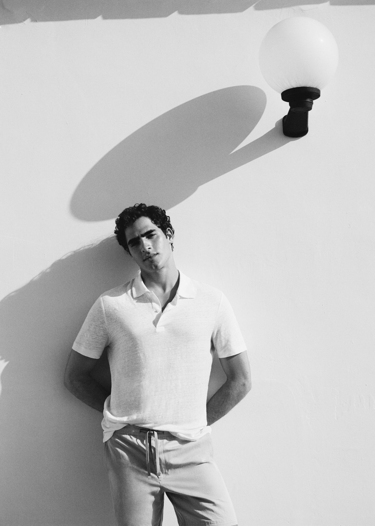 100% linen polo shirt - Details of the article 5