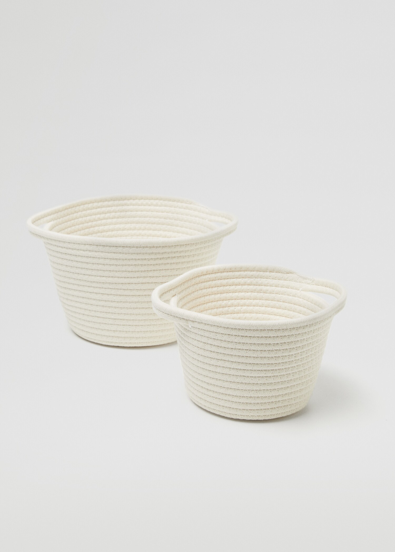 Basket with handles - Details of the article 3
