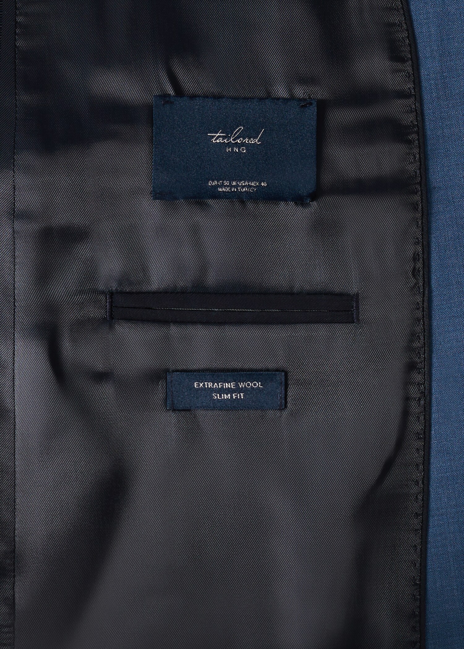 Wool suit jacket - Details of the article 8