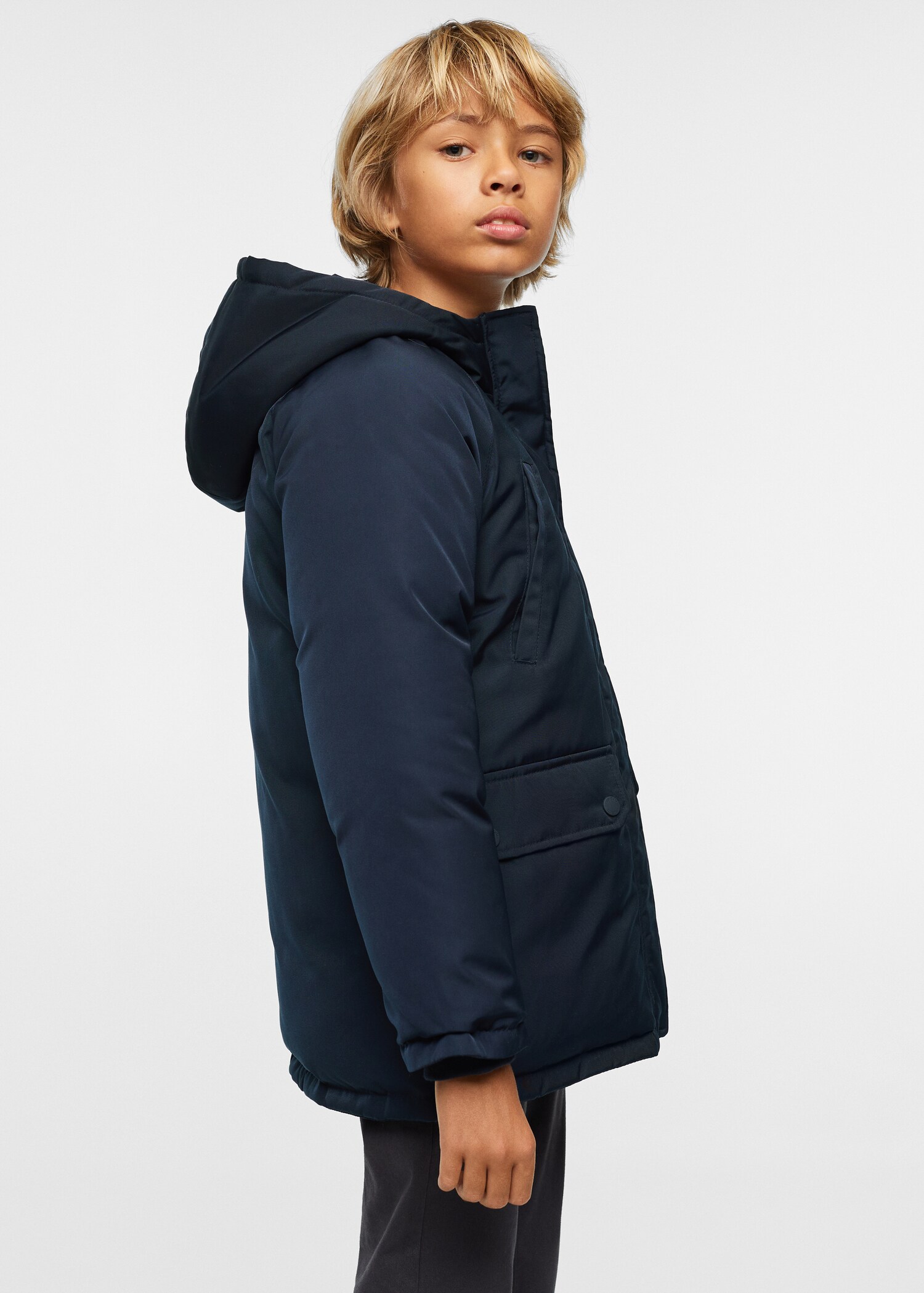 Hood quilted coat - Details of the article 4