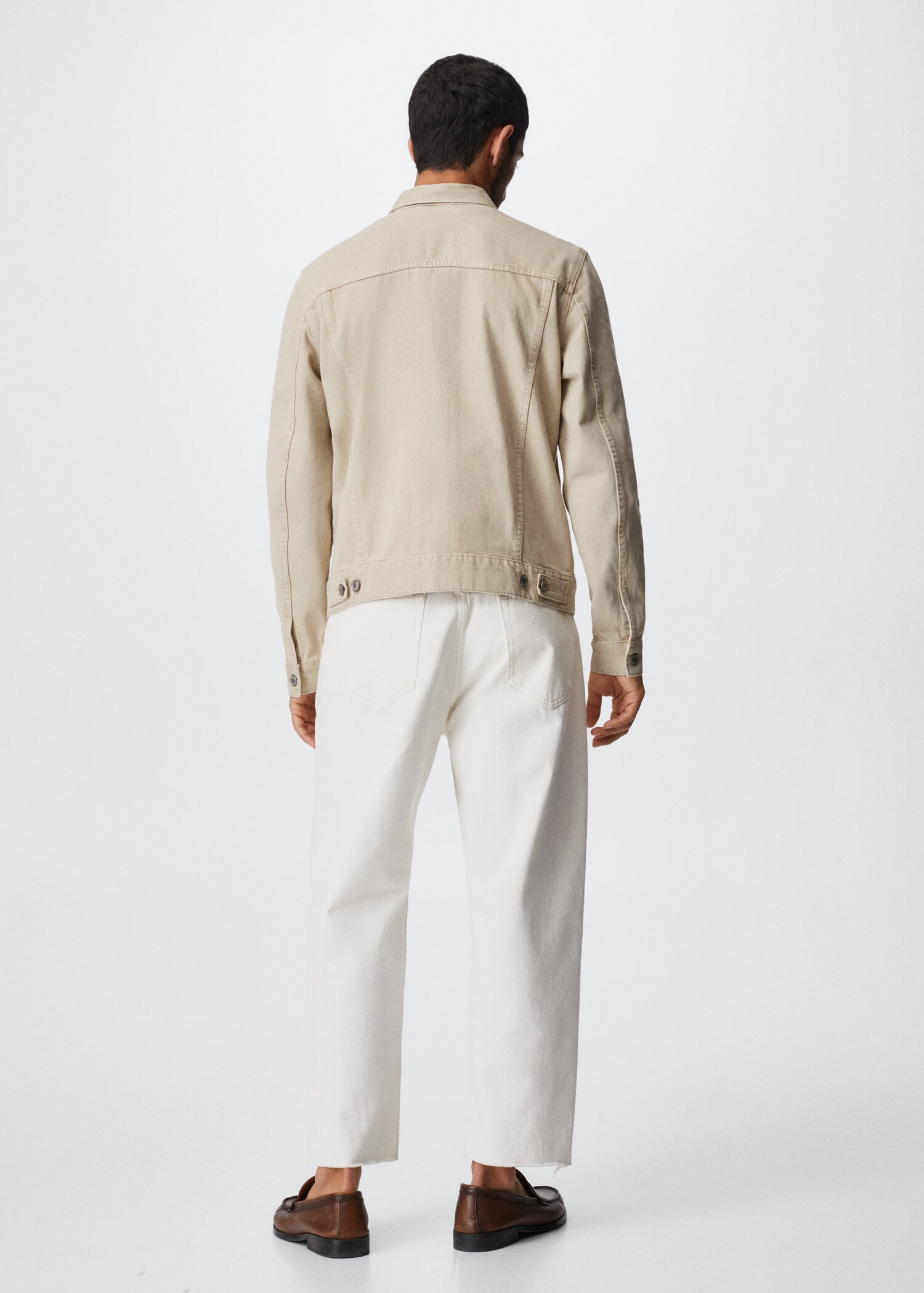 Beige denim jacket - Reverse of the article