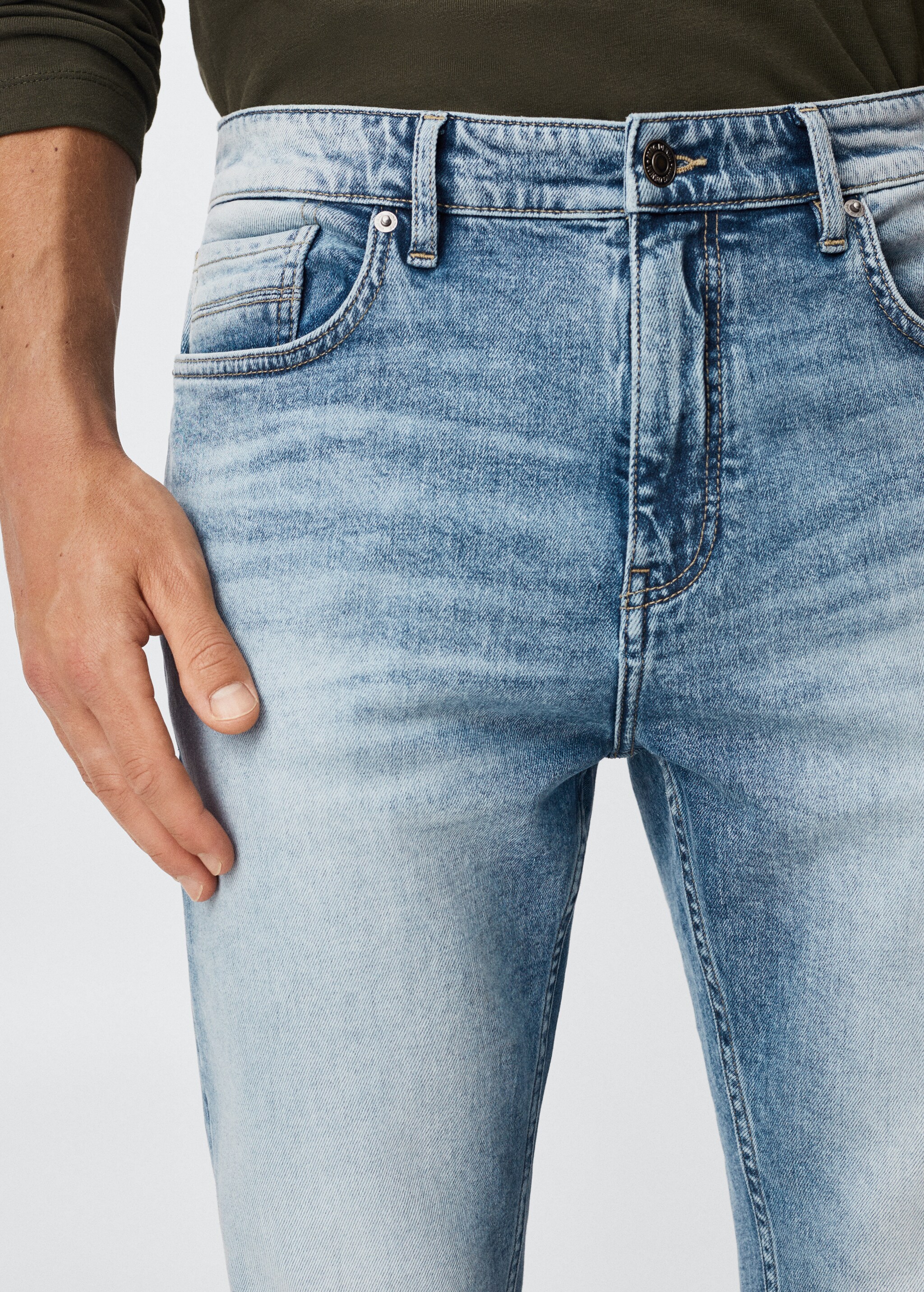 Tom tapered fit jeans - Details of the article 1