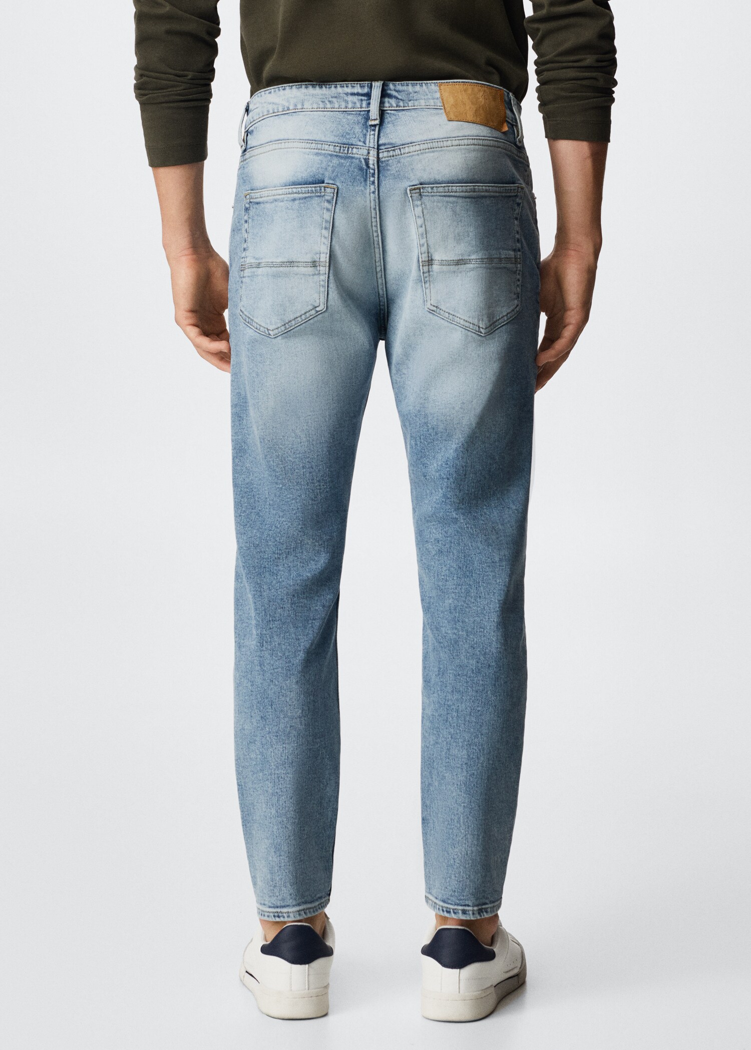Jeans Tom tapered fit - Verso do artigo
