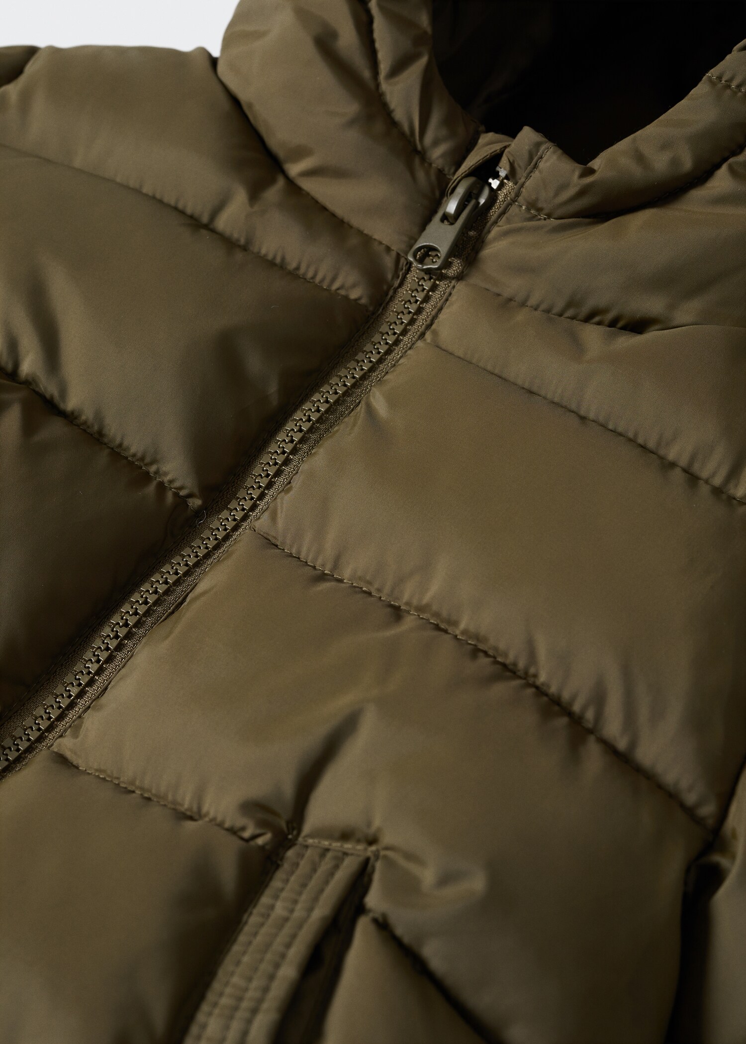 Hood quilted coat - Details of the article 9