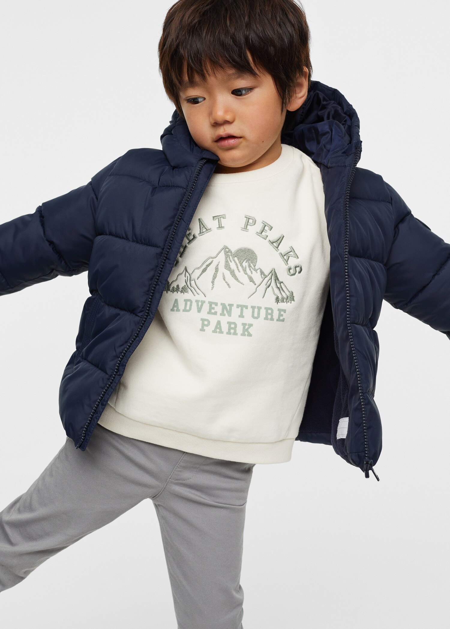 Hood quilted coat - Details of the article 2