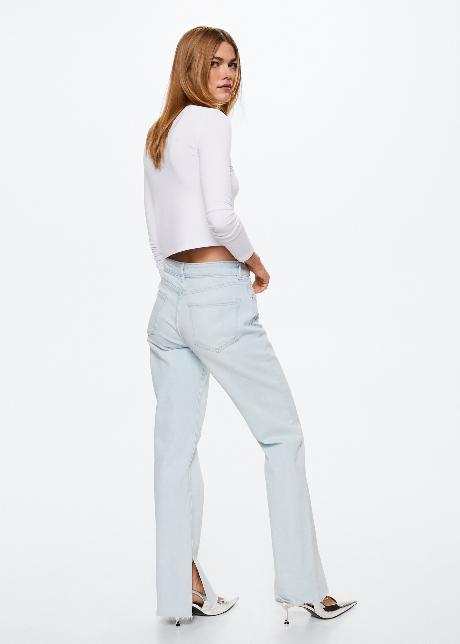 Mid-rise straight jeans - Reverse of the article