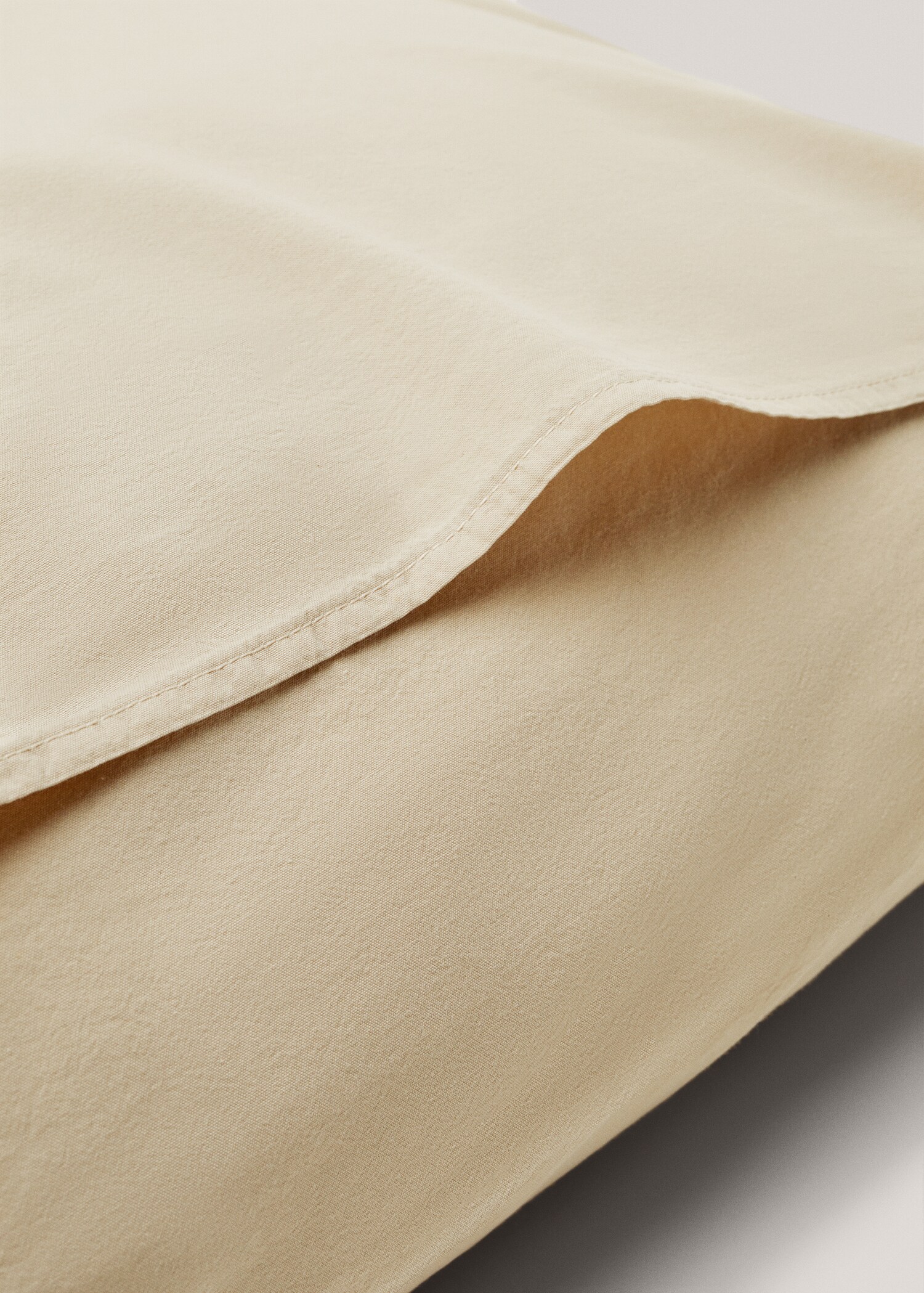 Washed cotton cushion cover 60x60cm (Pack of 2) - Details of the article 2