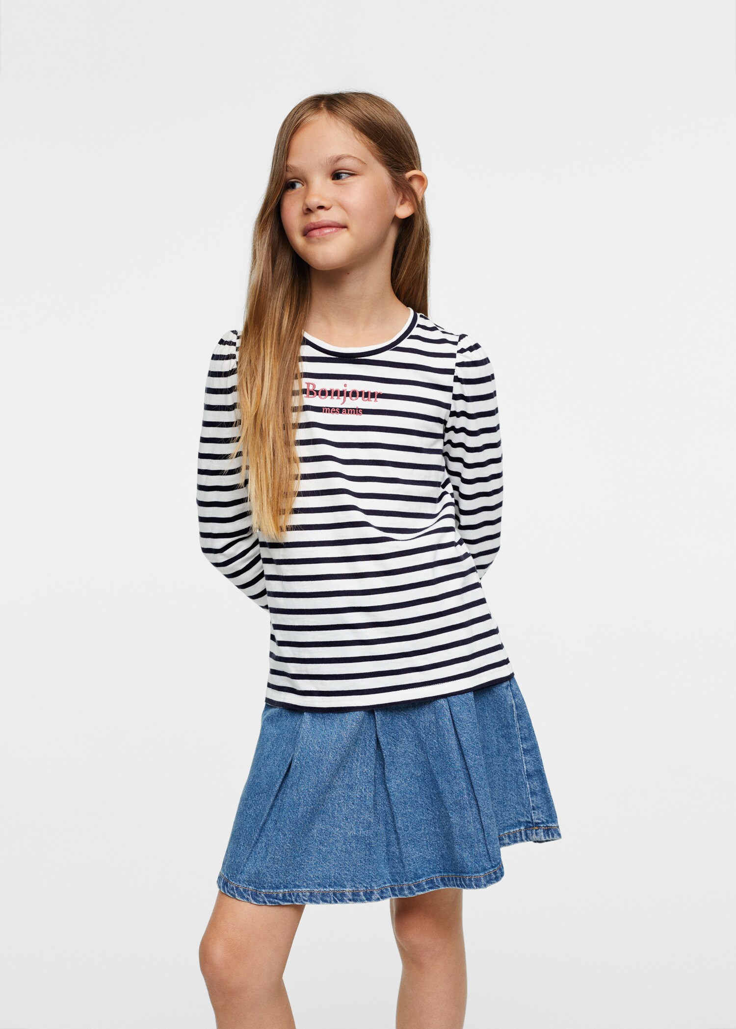 Long-sleeved t-shirt with message - Details of the article 1